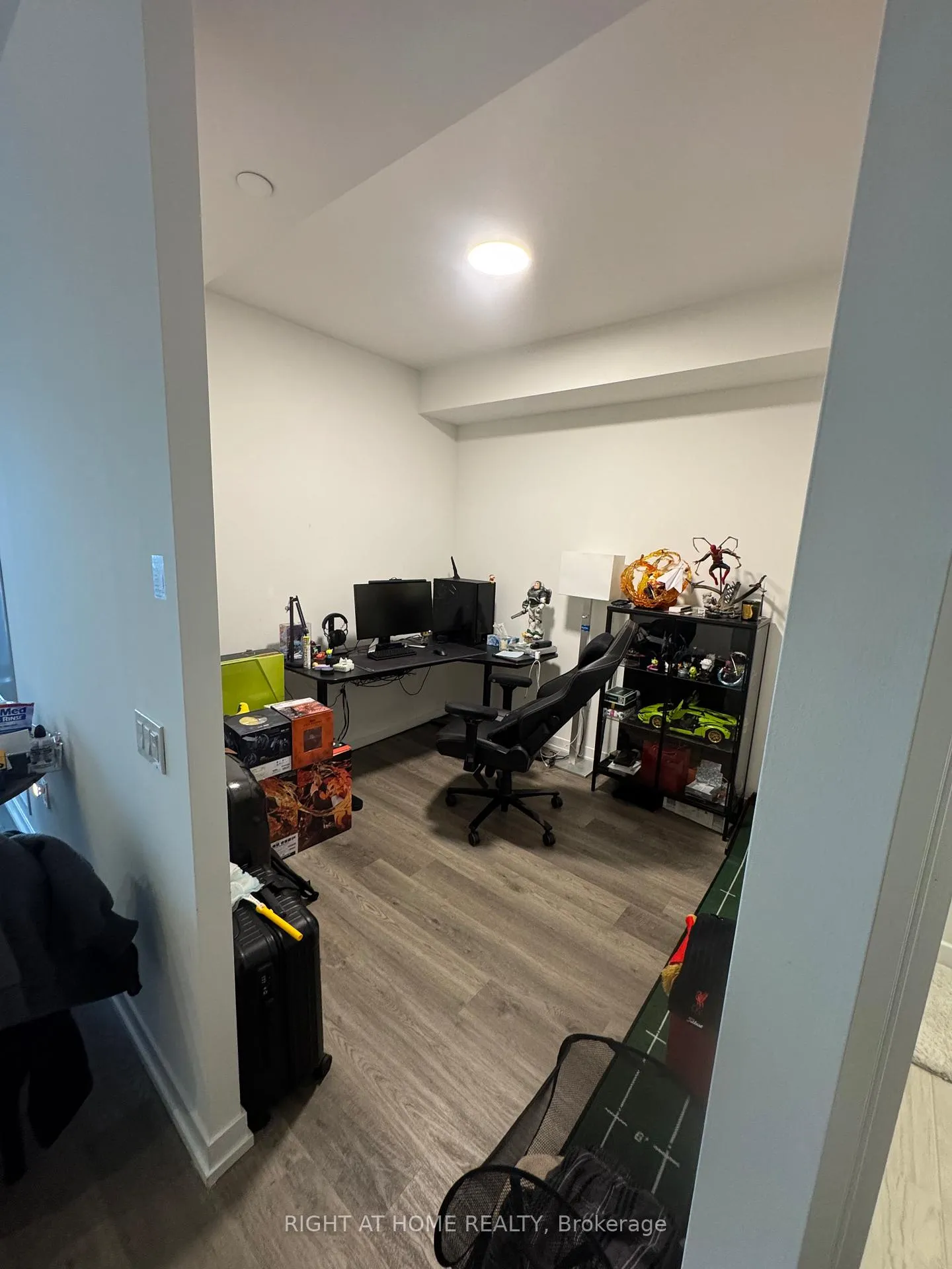 Photo 6 of Unit 6002, 55 Cooper Street, Toronto, Waterfront Communities — HOMEH