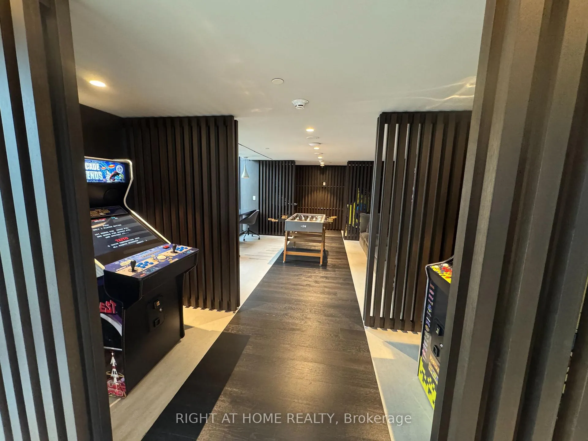Photo 16 of Unit 6002, 55 Cooper Street, Toronto, Waterfront Communities — HOMEH