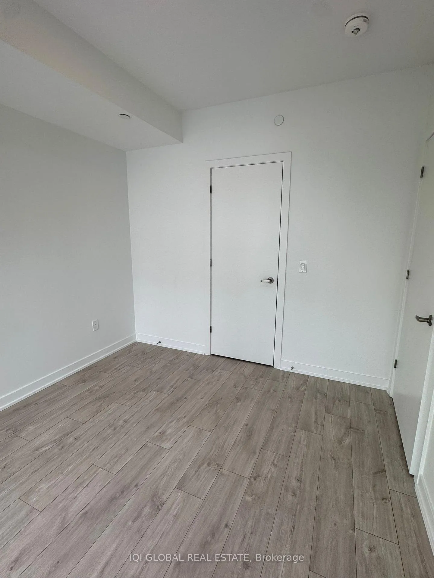 Photo 4 of Unit 509, 750 Whitlock Avenue, Milton, Cobban — HOMEH