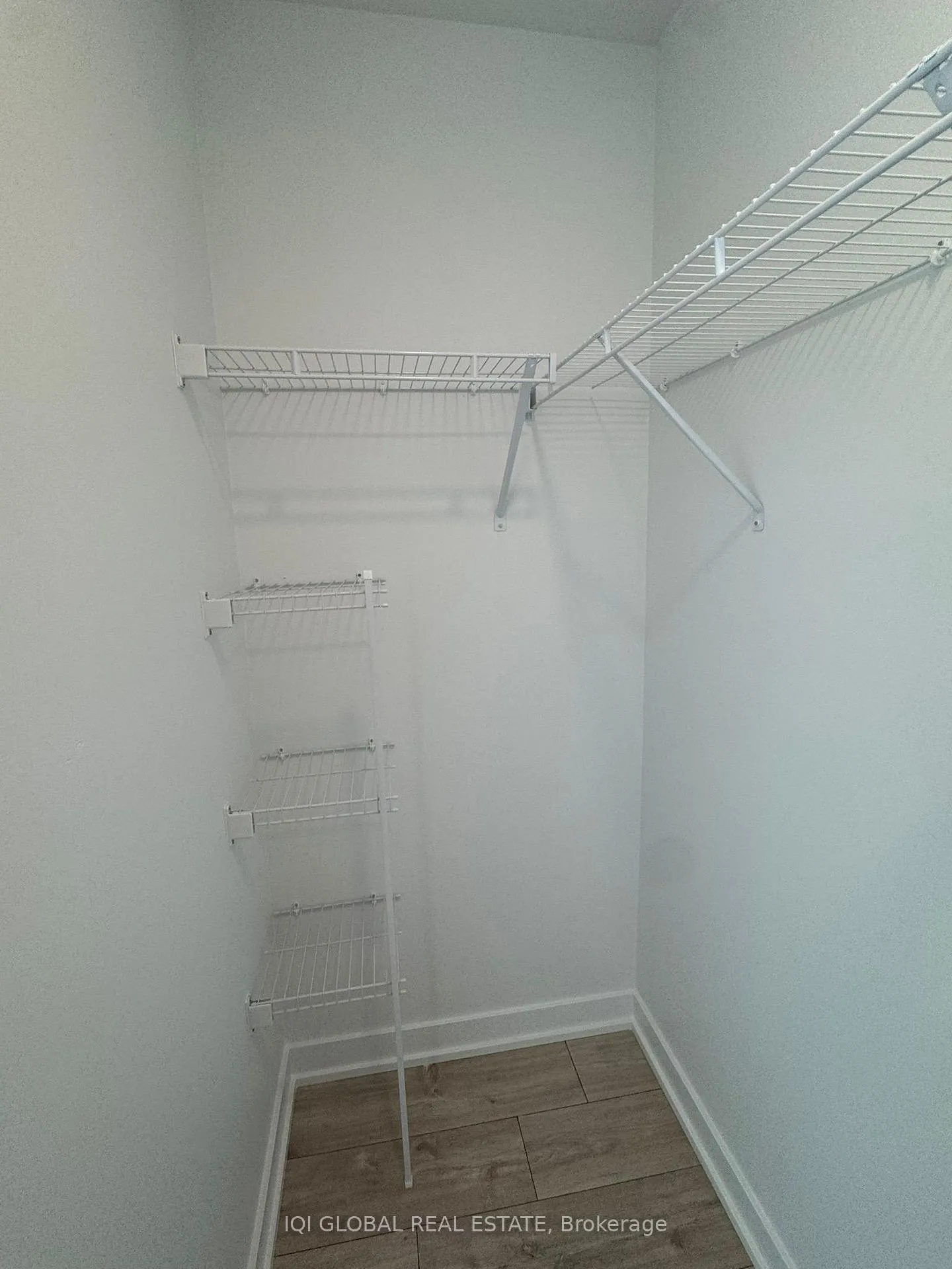 Photo 6 of Unit 509, 750 Whitlock Avenue, Milton, Cobban — HOMEH