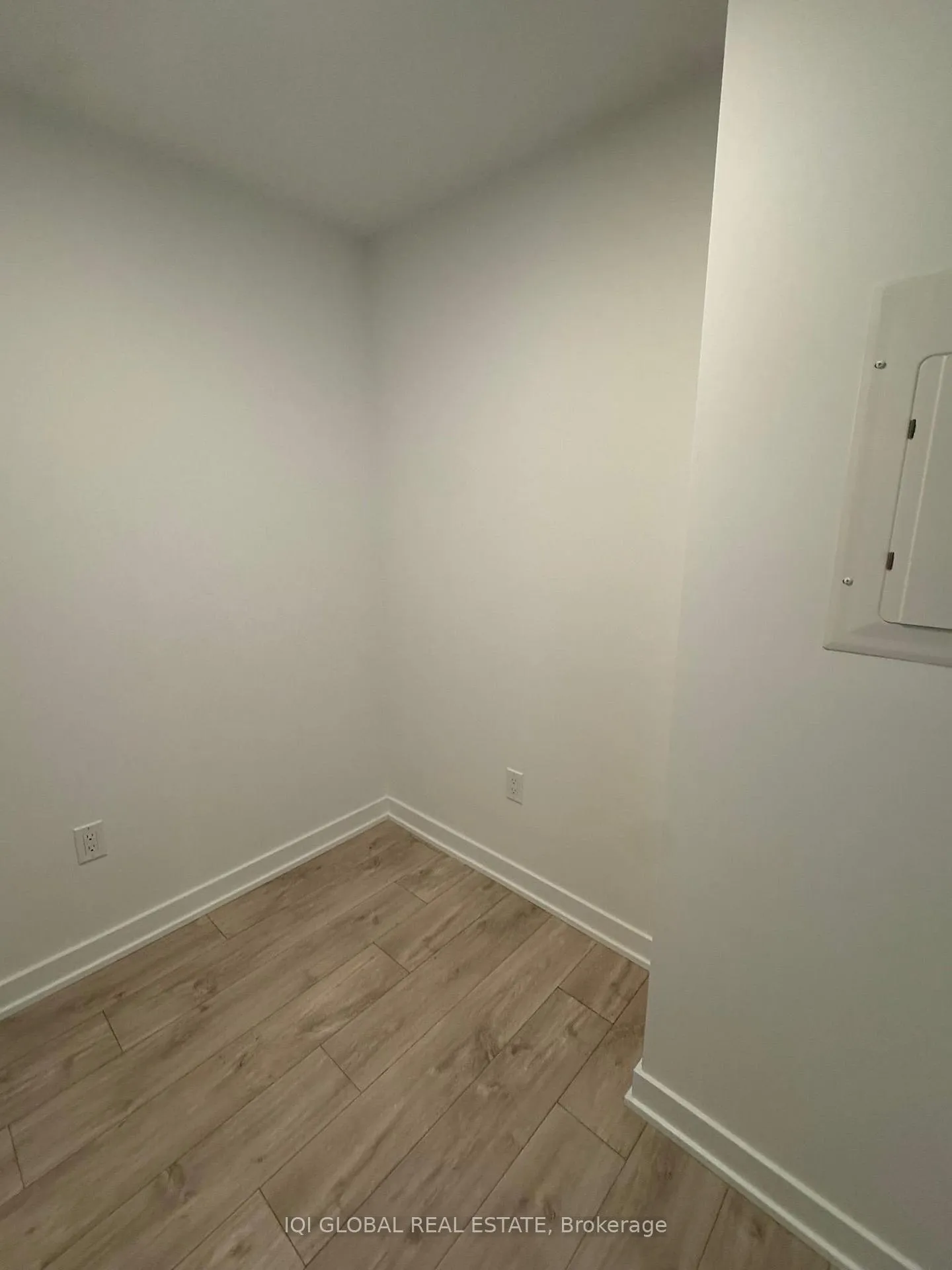Photo 14 of Unit 509, 750 Whitlock Avenue, Milton, Cobban — HOMEH