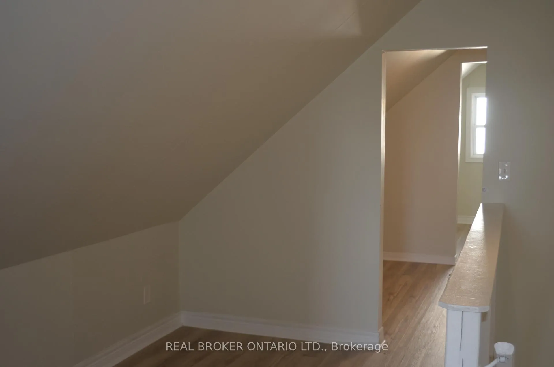 Photo 9 of Unit 4, 633785 63 Road, Grey Highlands — HOMEH