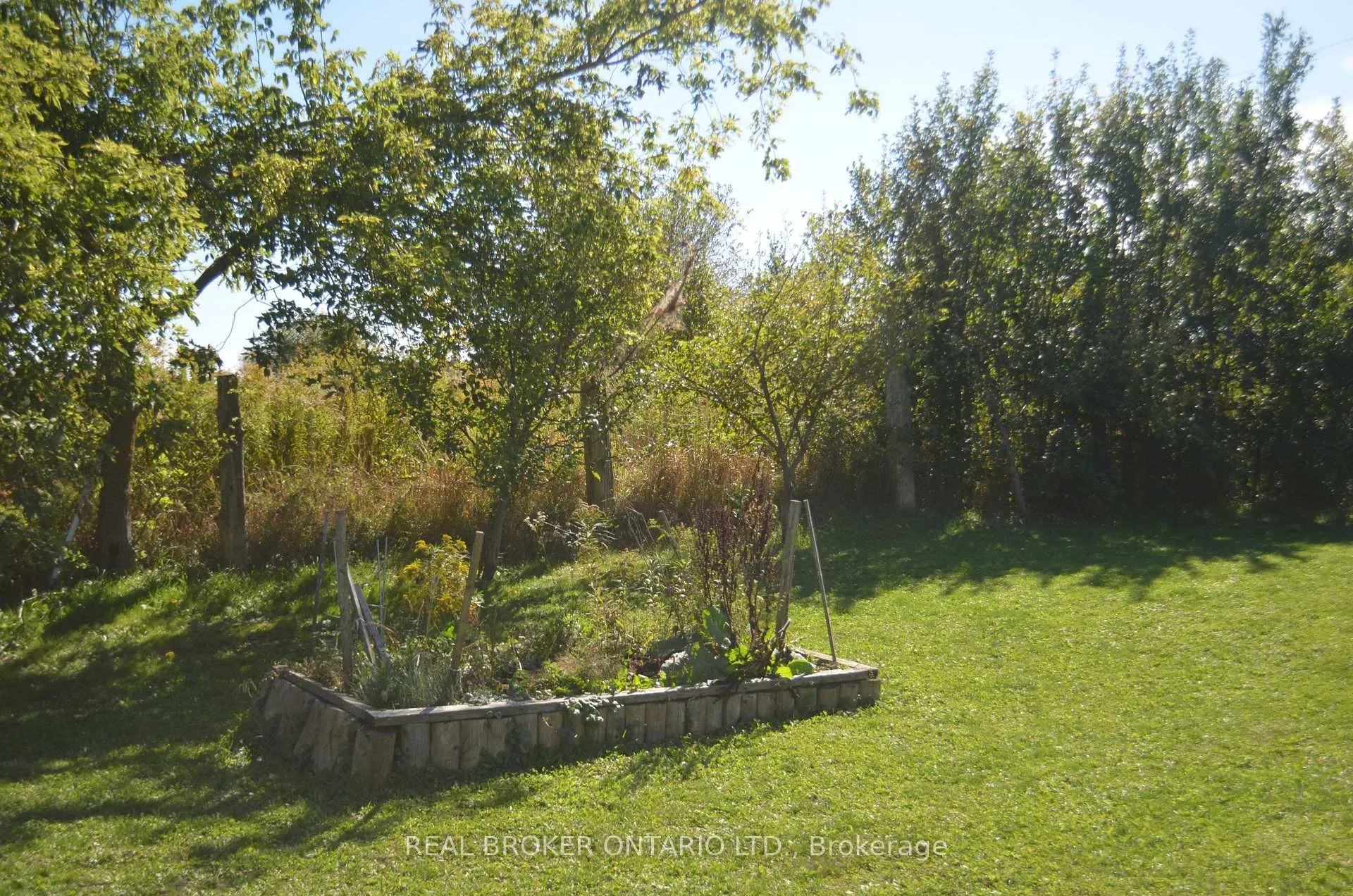 Photo 14 of Unit 4, 633785 63 Road, Grey Highlands — HOMEH