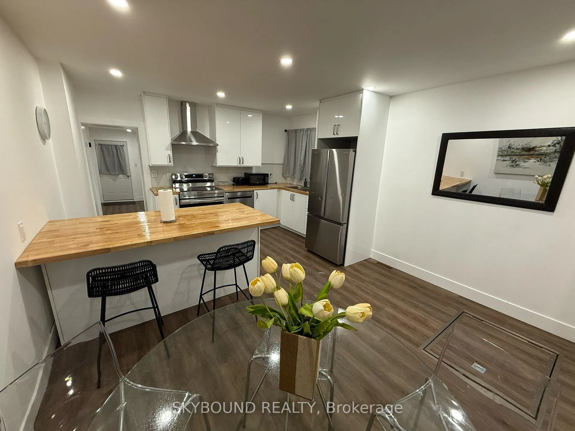 Photo 8 of 2042-44 Dundas Street, Edwardsburgh/Cardinal, Town of Cardinal — HOMEH