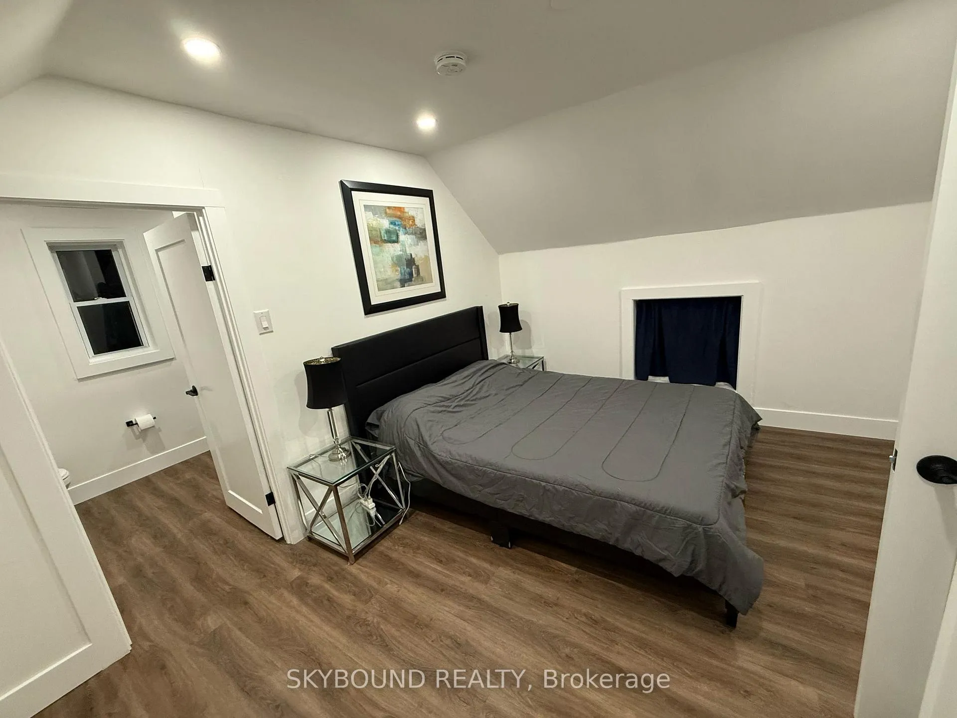 Photo 19 of 2042-44 Dundas Street, Edwardsburgh/Cardinal, Town of Cardinal — HOMEH