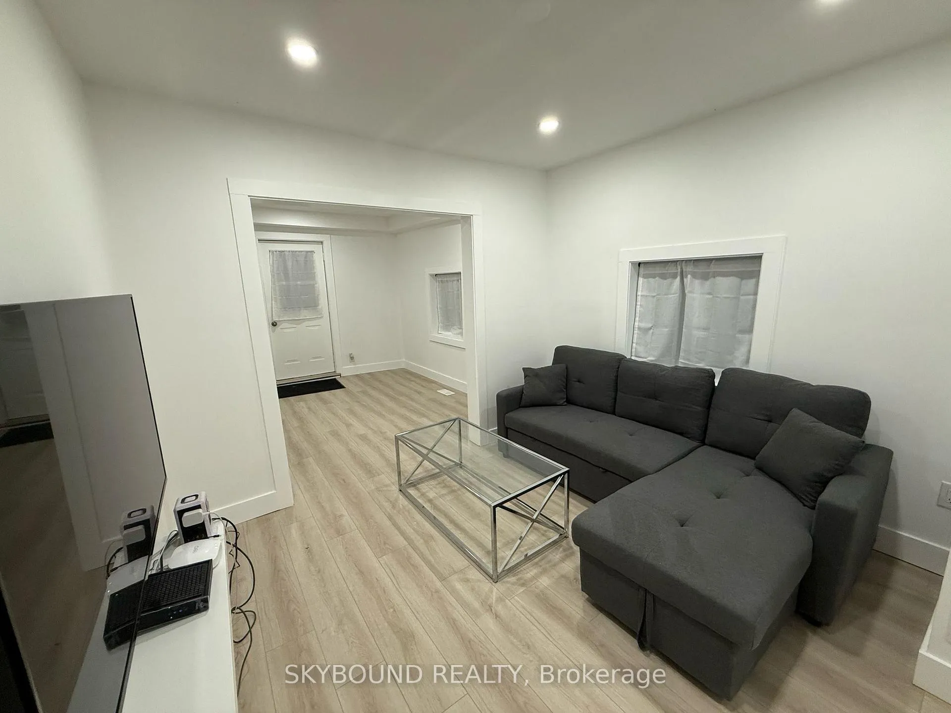 Photo 25 of 2042-44 Dundas Street, Edwardsburgh/Cardinal, Town of Cardinal — HOMEH