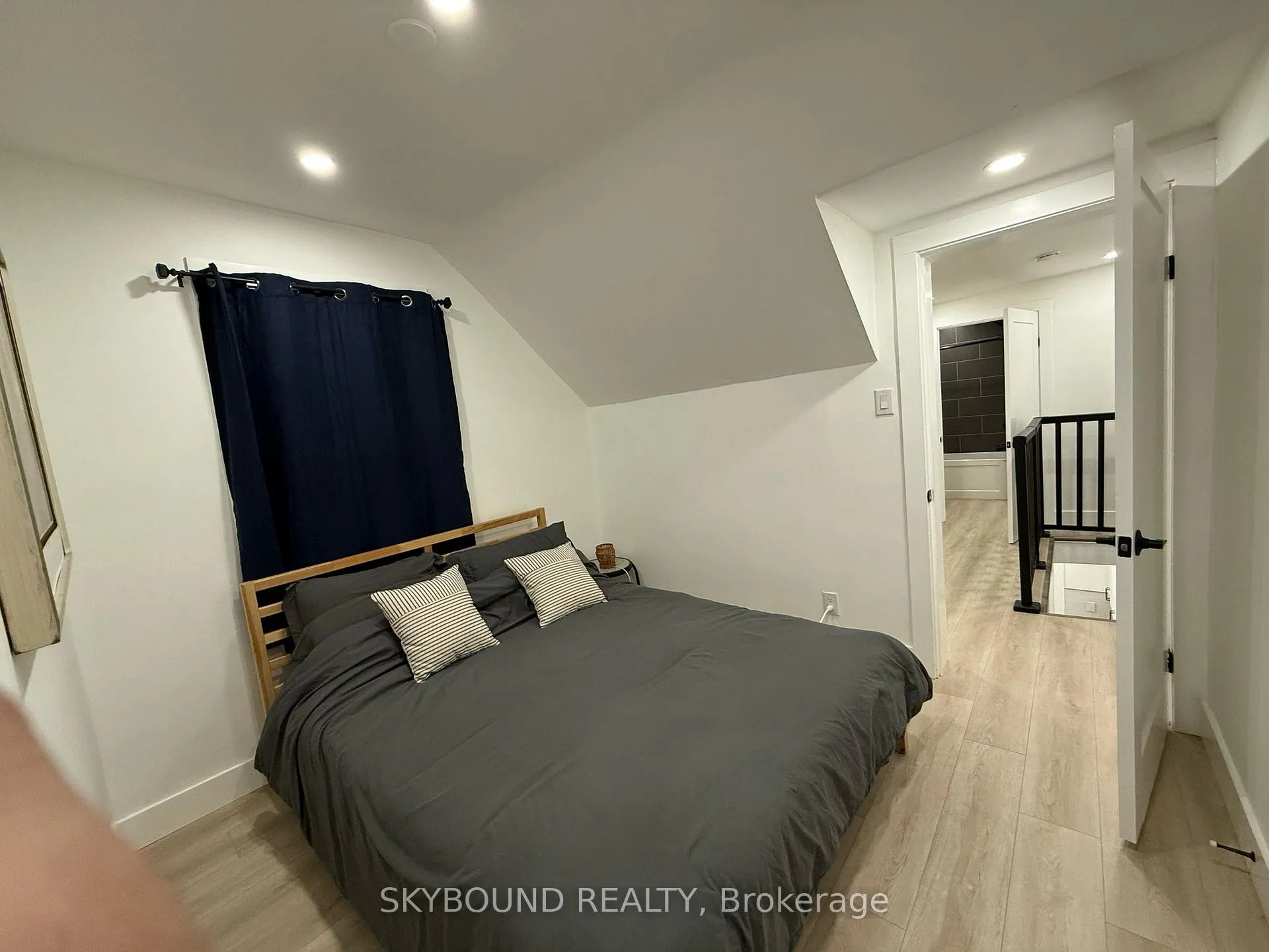 Photo 35 of 2042-44 Dundas Street, Edwardsburgh/Cardinal, Town of Cardinal — HOMEH