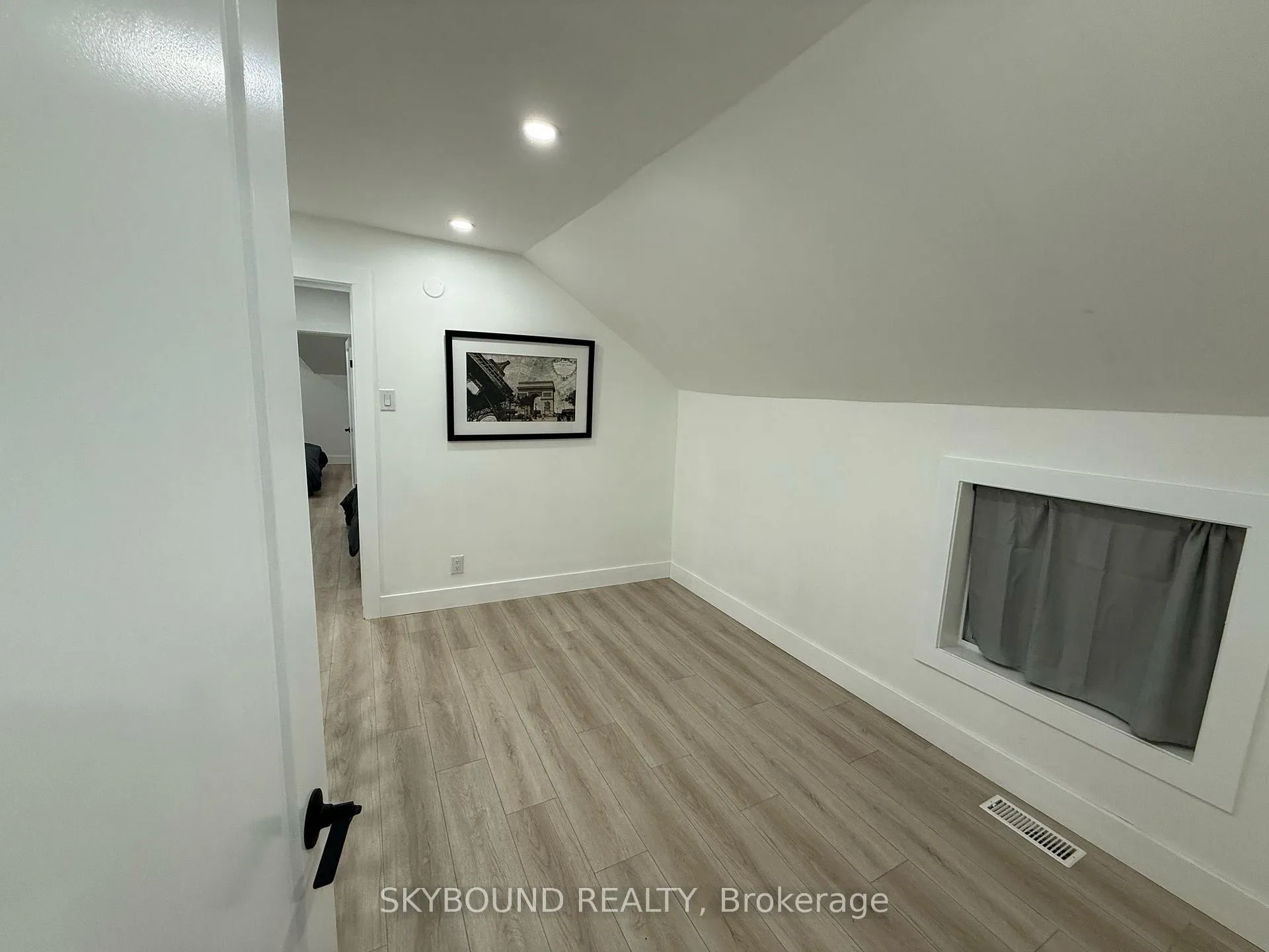 Photo 42 of 2042-44 Dundas Street, Edwardsburgh/Cardinal, Town of Cardinal — HOMEH
