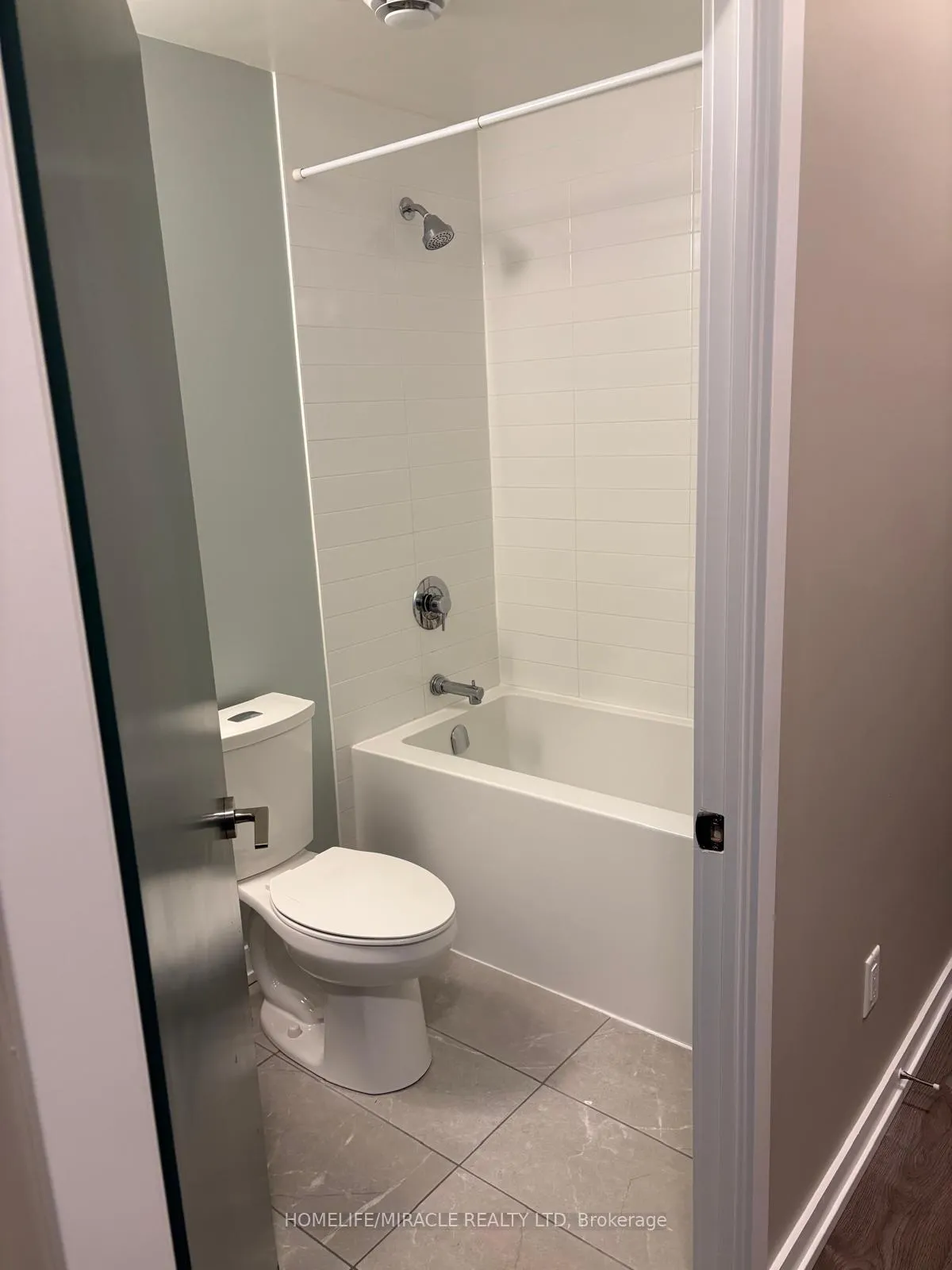 Photo 2 of Unit 2401, 55 Duke Street W, Kitchener — HOMEH
