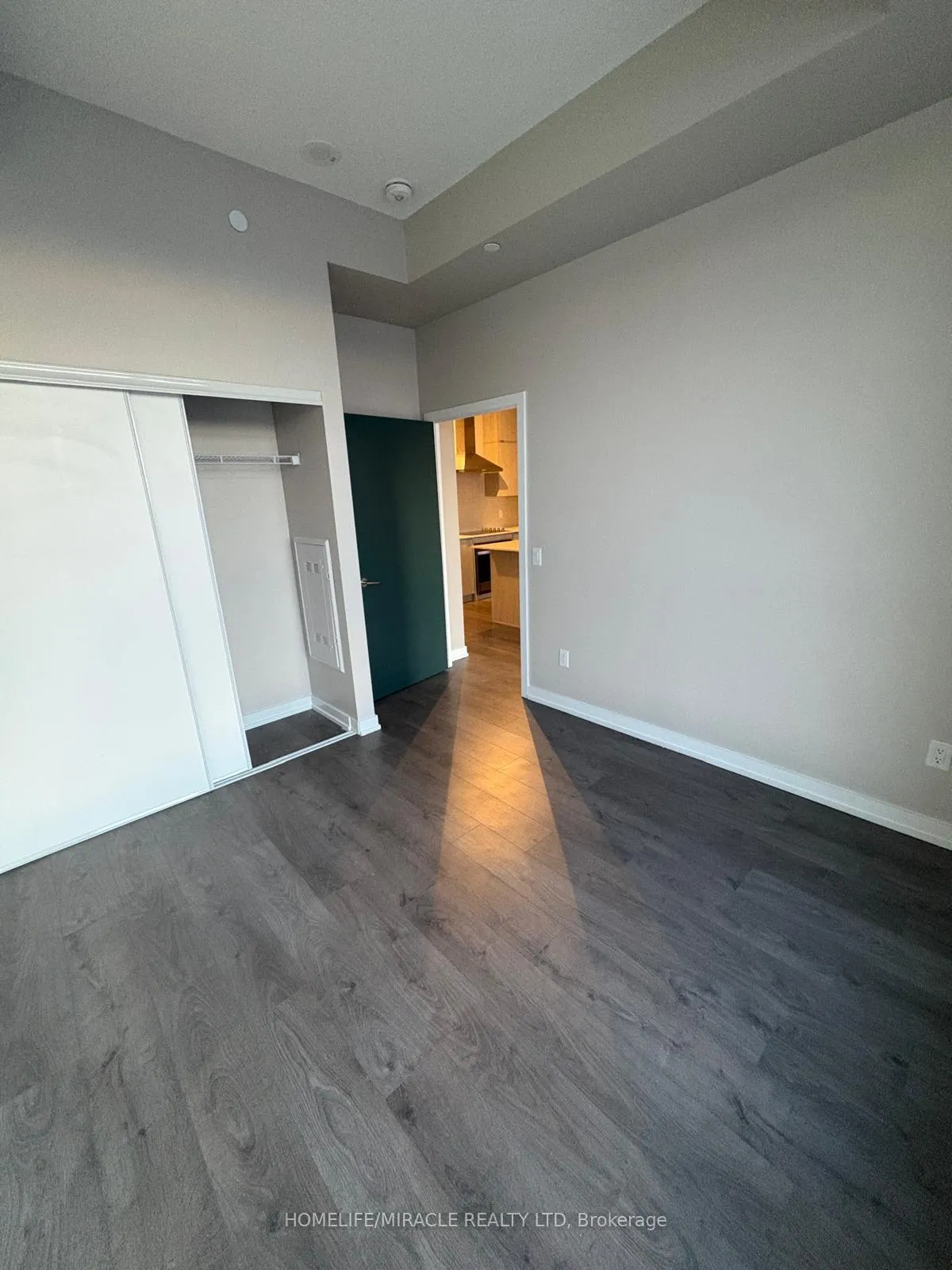 Photo 17 of Unit 2401, 55 Duke Street W, Kitchener — HOMEH