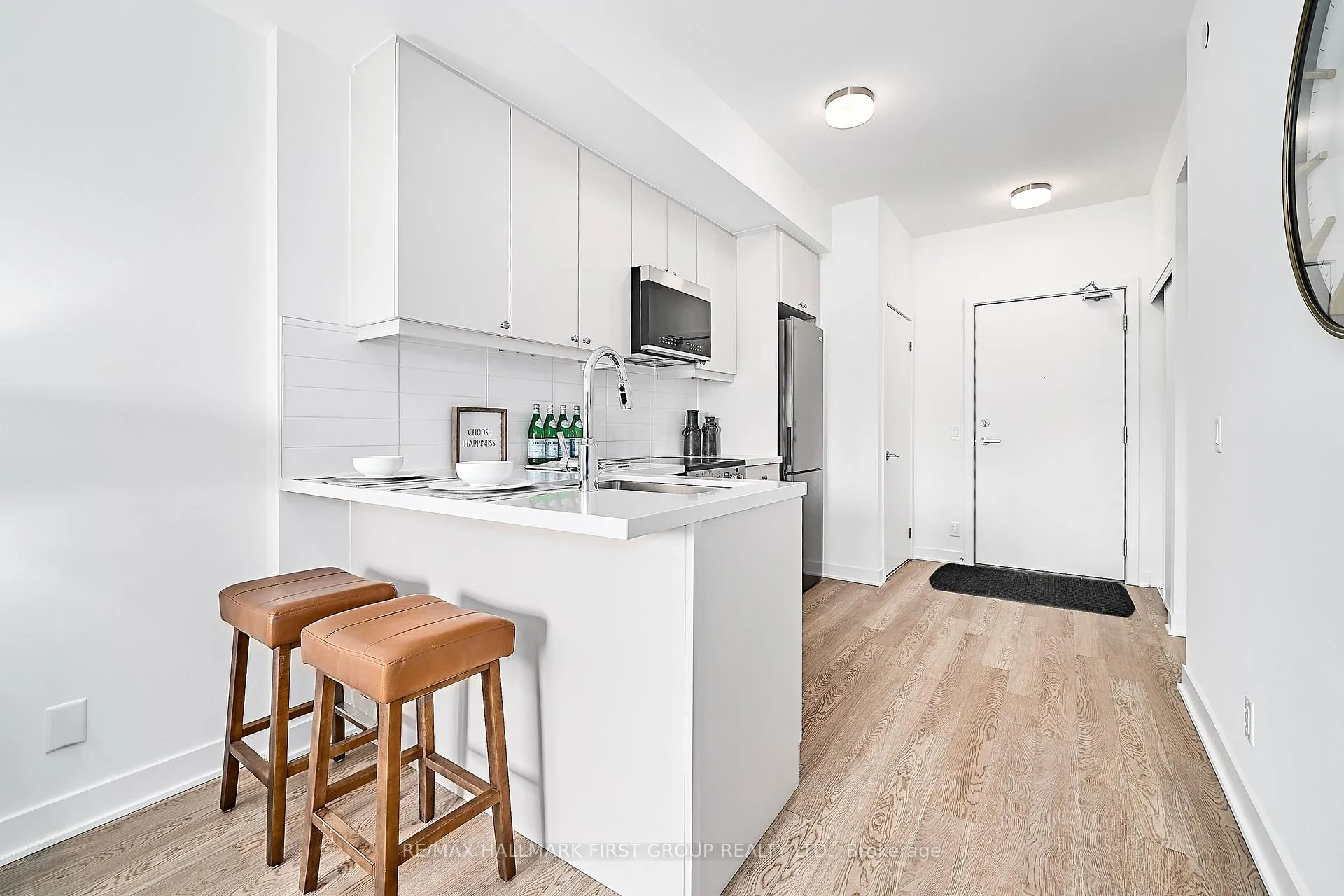 Photo 8 of Unit 320, 51 Clarington Avenue, Clarington, Bowmanville — HOMEH