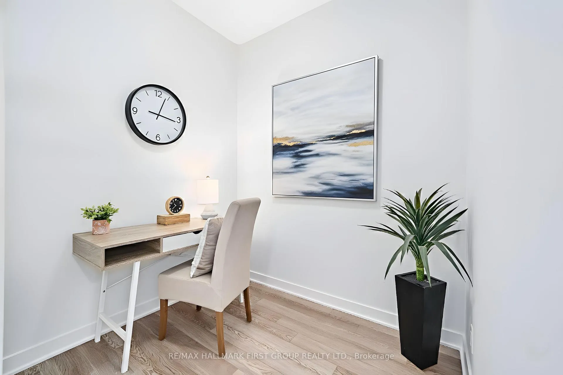 Photo 13 of Unit 320, 51 Clarington Avenue, Clarington, Bowmanville — HOMEH