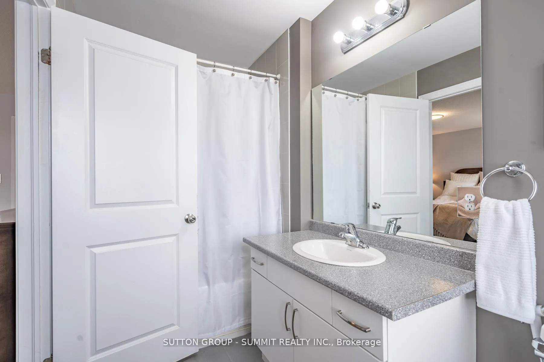Photo 22 of Unit 23, 90 Raymond Road, Hamilton, Meadowlands — HOMEH