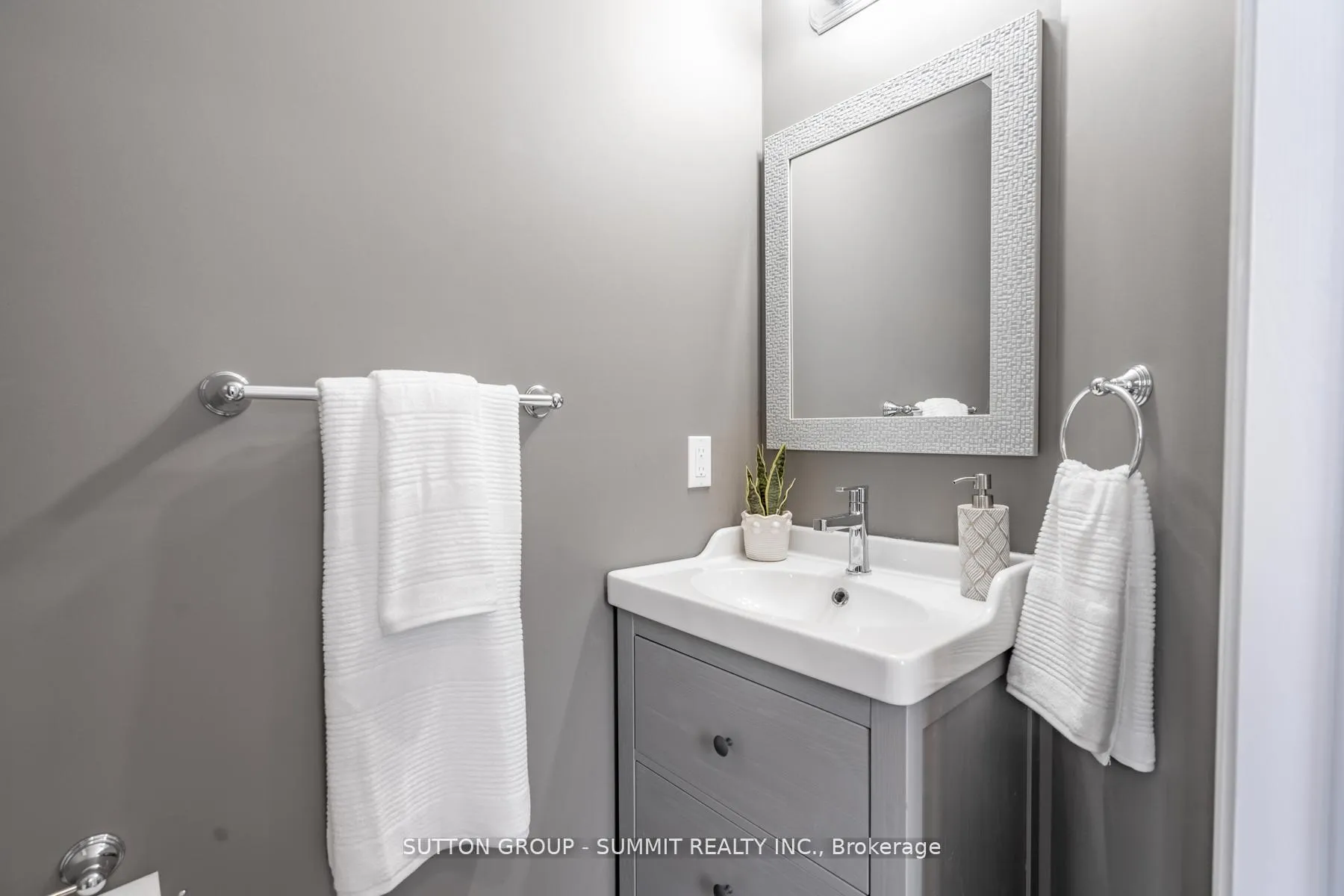 Photo 35 of Unit 23, 90 Raymond Road, Hamilton, Meadowlands — HOMEH