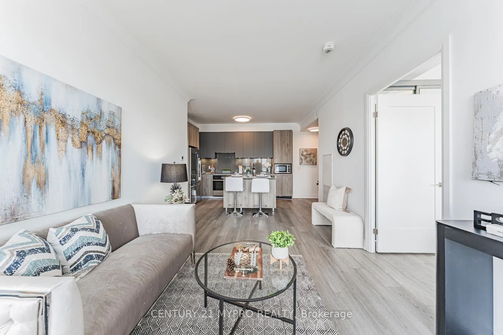 Photo 17 of Unit 307, 38 Water Walk Drive, Markham, Unionville — HOMEH