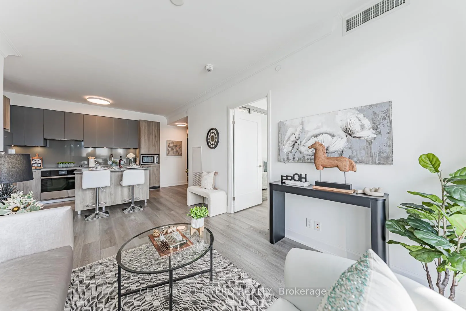 Photo 18 of Unit 307, 38 Water Walk Drive, Markham, Unionville — HOMEH