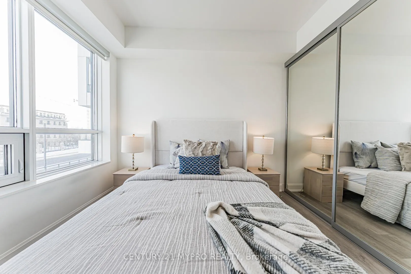 Photo 37 of Unit 307, 38 Water Walk Drive, Markham, Unionville — HOMEH
