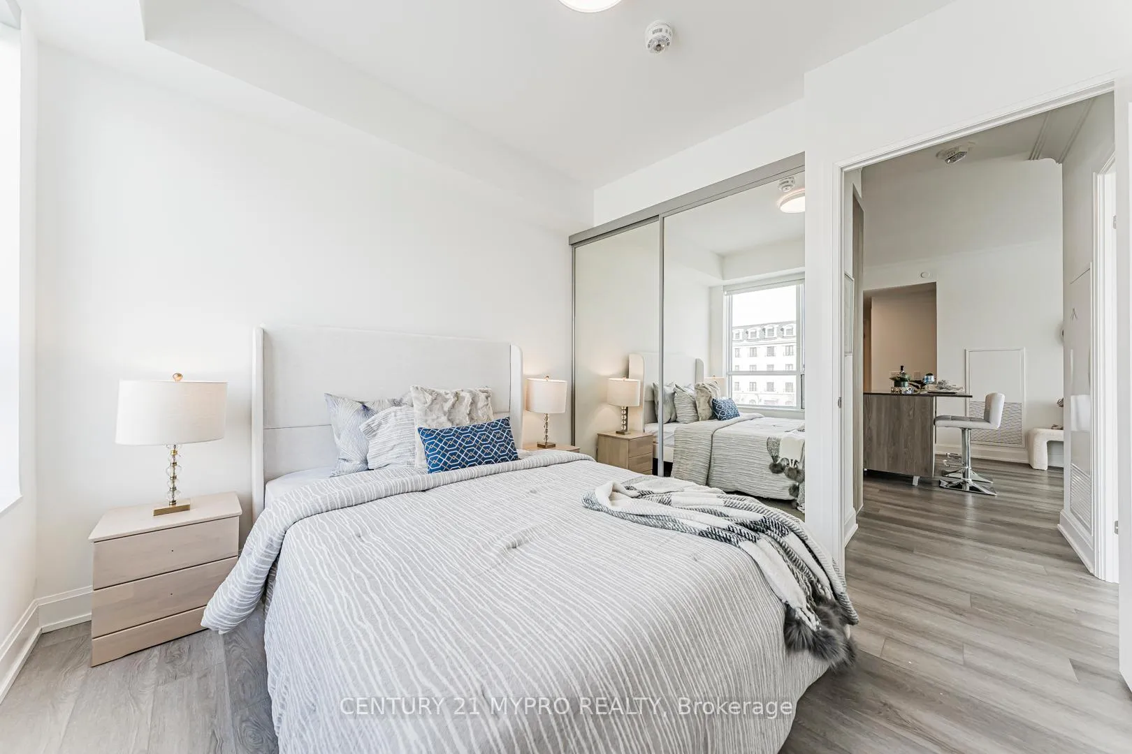Photo 38 of Unit 307, 38 Water Walk Drive, Markham, Unionville — HOMEH