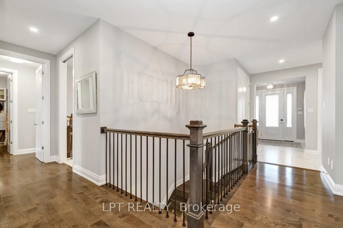 Photo 7 of 122 Spindrift Circle, Ottawa, Mahogany Community — HOMEH