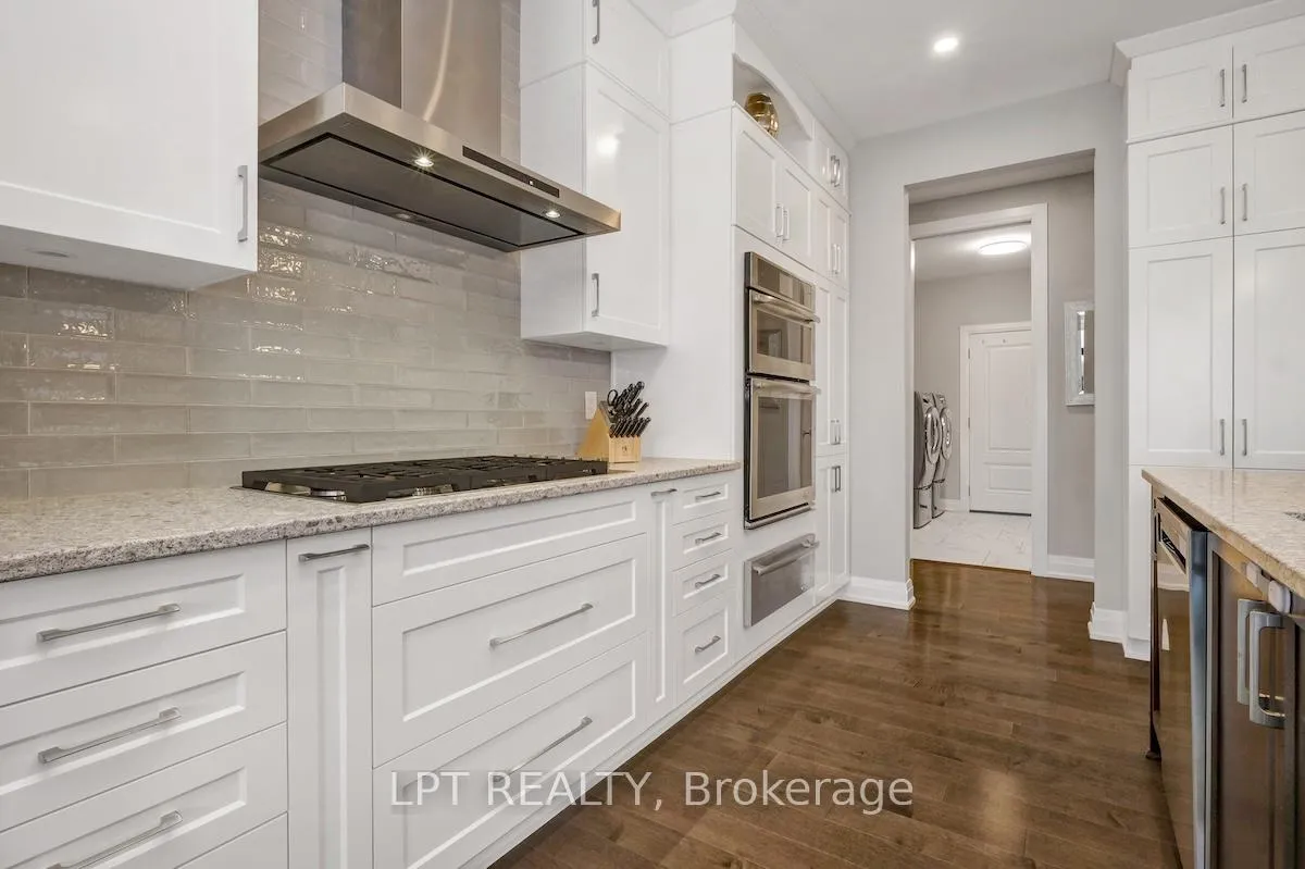 Photo 19 of 122 Spindrift Circle, Ottawa, Mahogany Community — HOMEH