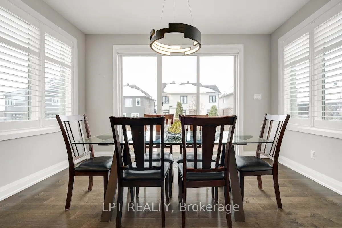Photo 24 of 122 Spindrift Circle, Ottawa, Mahogany Community — HOMEH