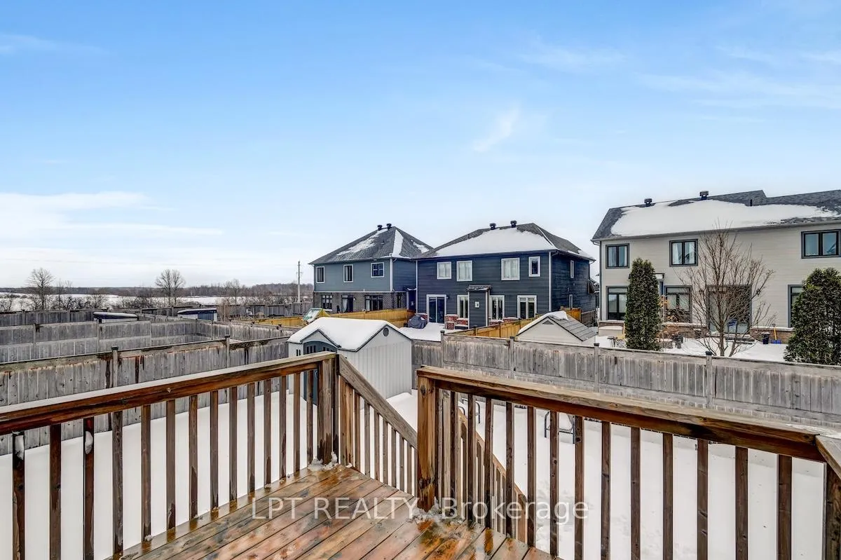 Photo 50 of 122 Spindrift Circle, Ottawa, Mahogany Community — HOMEH