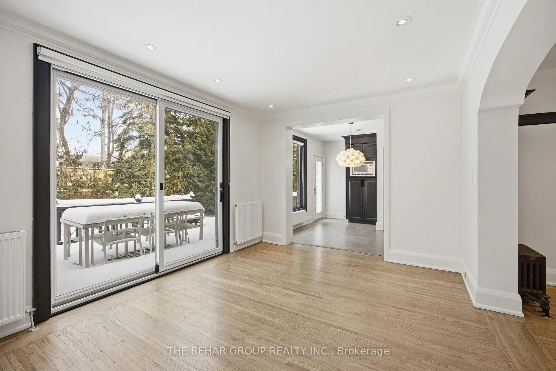 Photo 3 of 241 Lonsmount Drive, Toronto, Forest Hill South — HOMEH