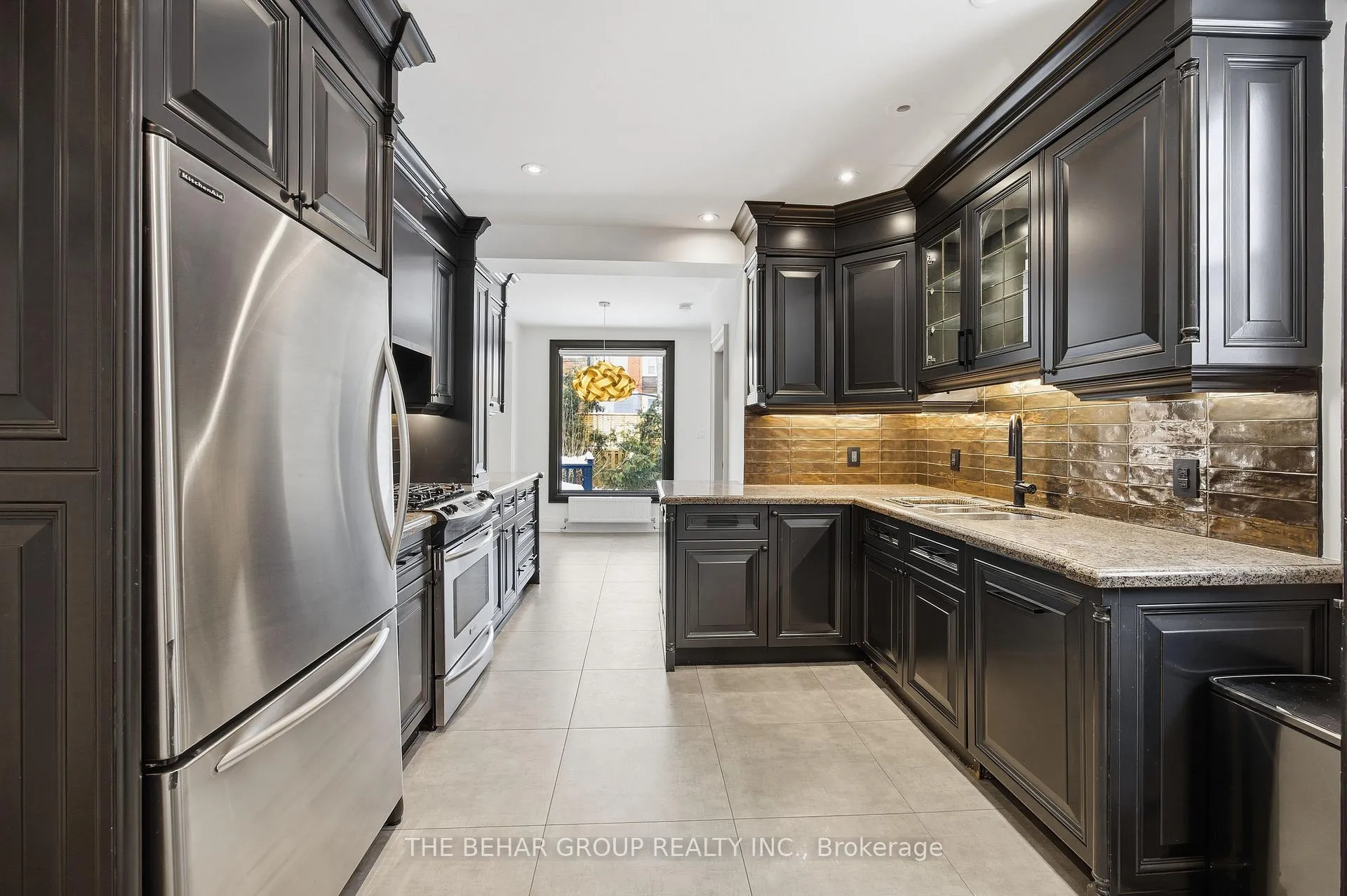 Photo 10 of 241 Lonsmount Drive, Toronto, Forest Hill South — HOMEH