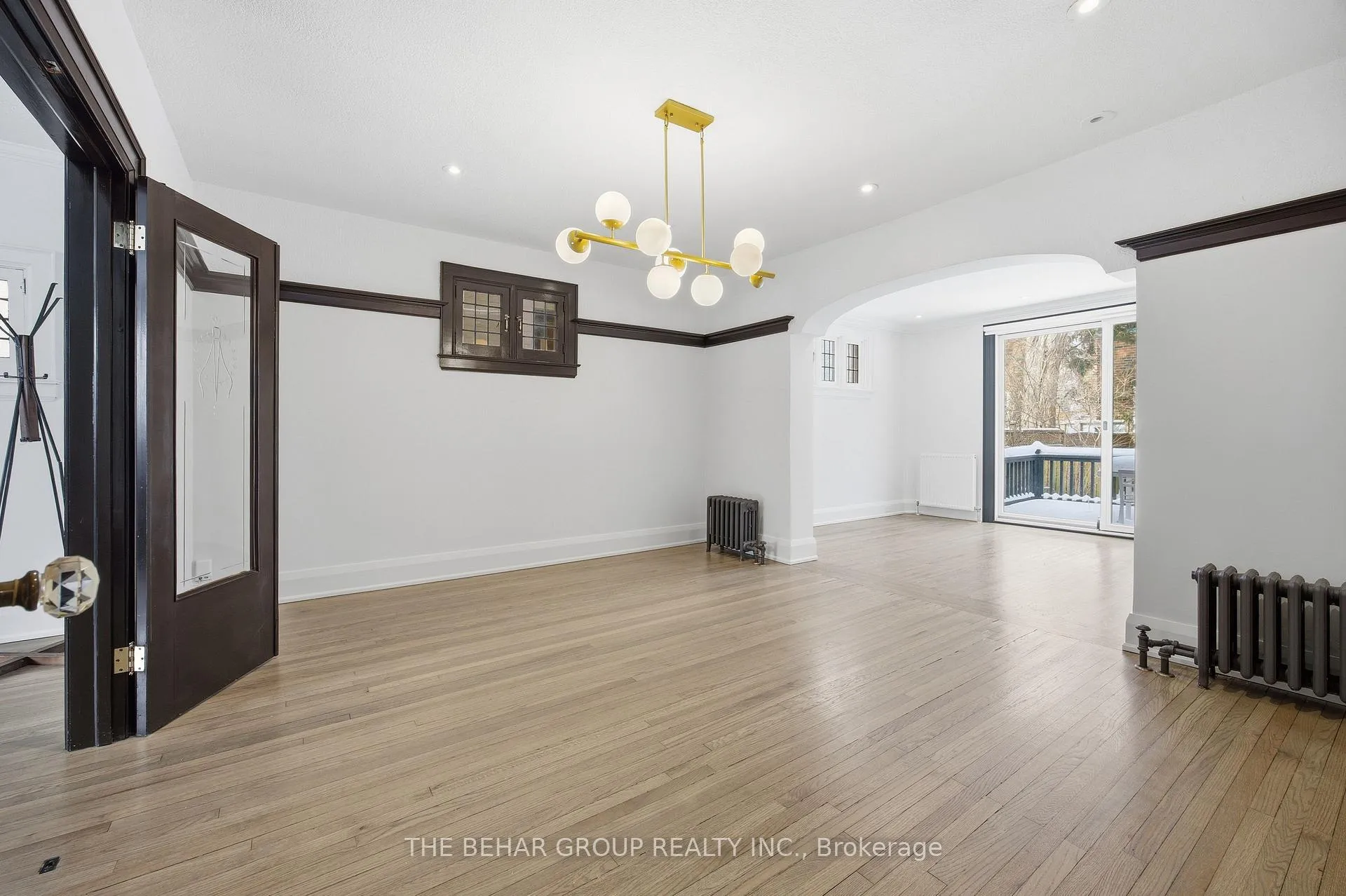 Photo 12 of 241 Lonsmount Drive, Toronto, Forest Hill South — HOMEH