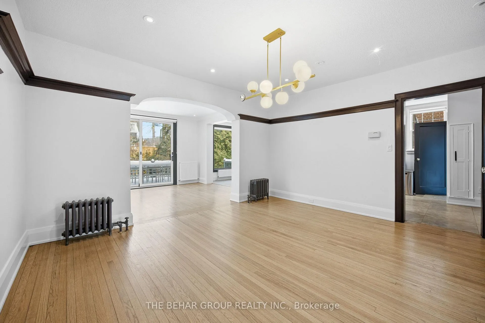 Photo 13 of 241 Lonsmount Drive, Toronto, Forest Hill South — HOMEH