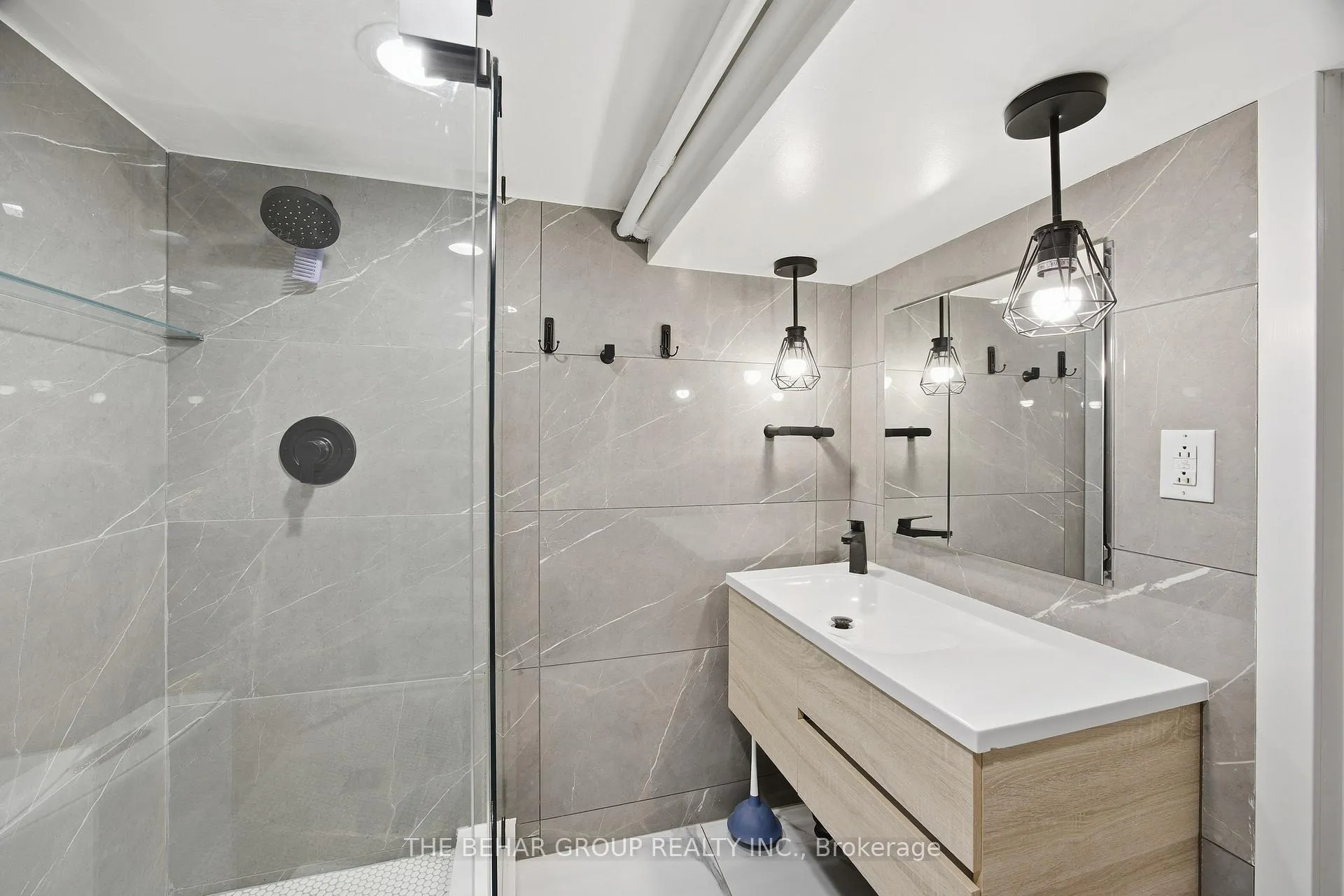 Photo 48 of 241 Lonsmount Drive, Toronto, Forest Hill South — HOMEH
