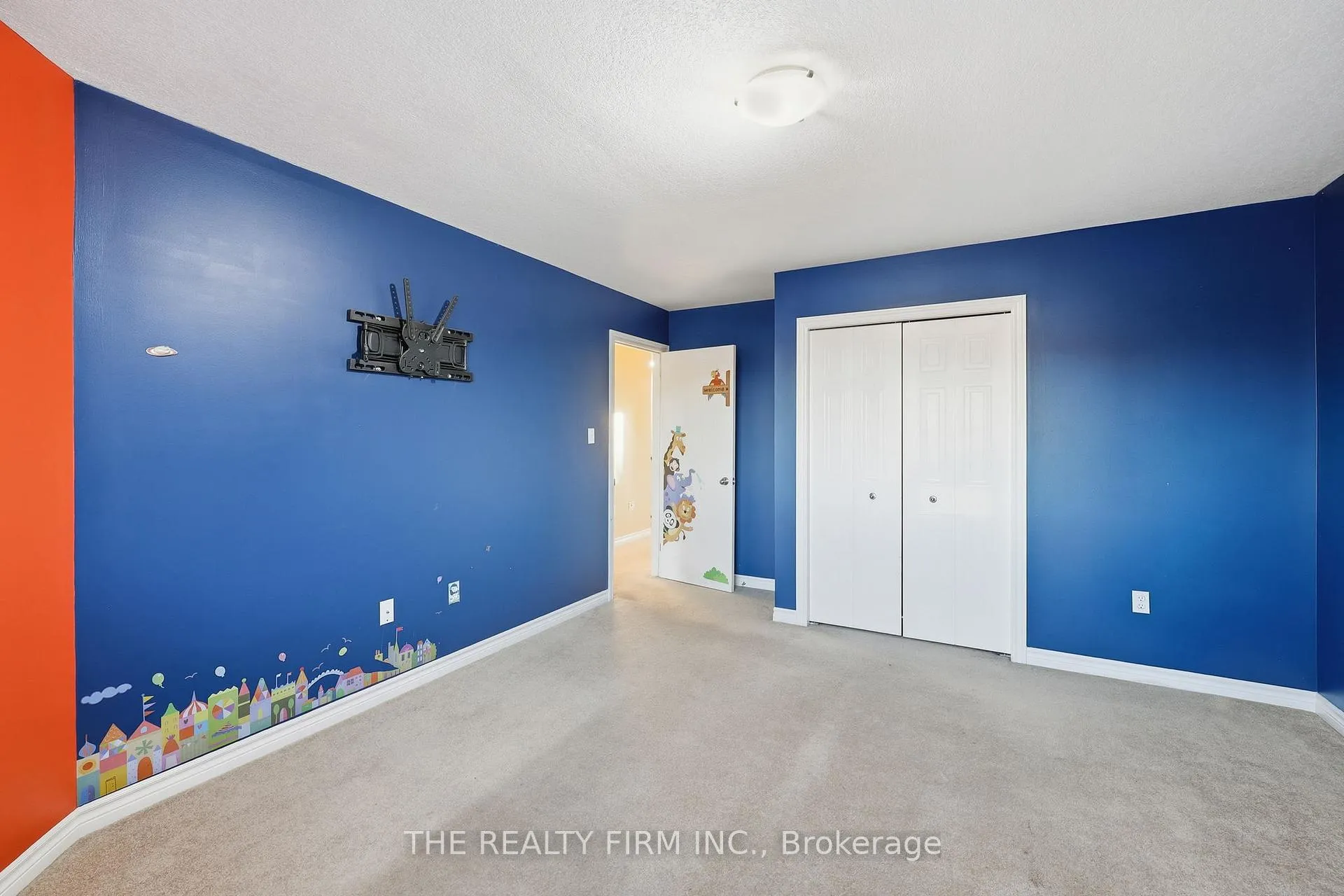 Photo 26 of 1012 Oakcrossing Road, London, North M — HOMEH