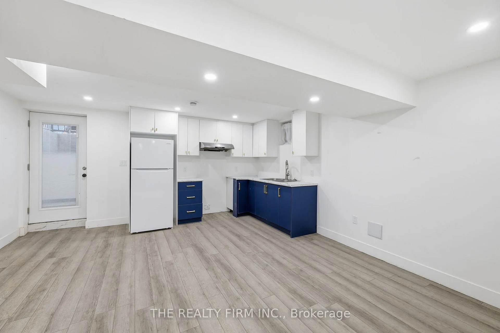 Photo 34 of 1012 Oakcrossing Road, London, North M — HOMEH