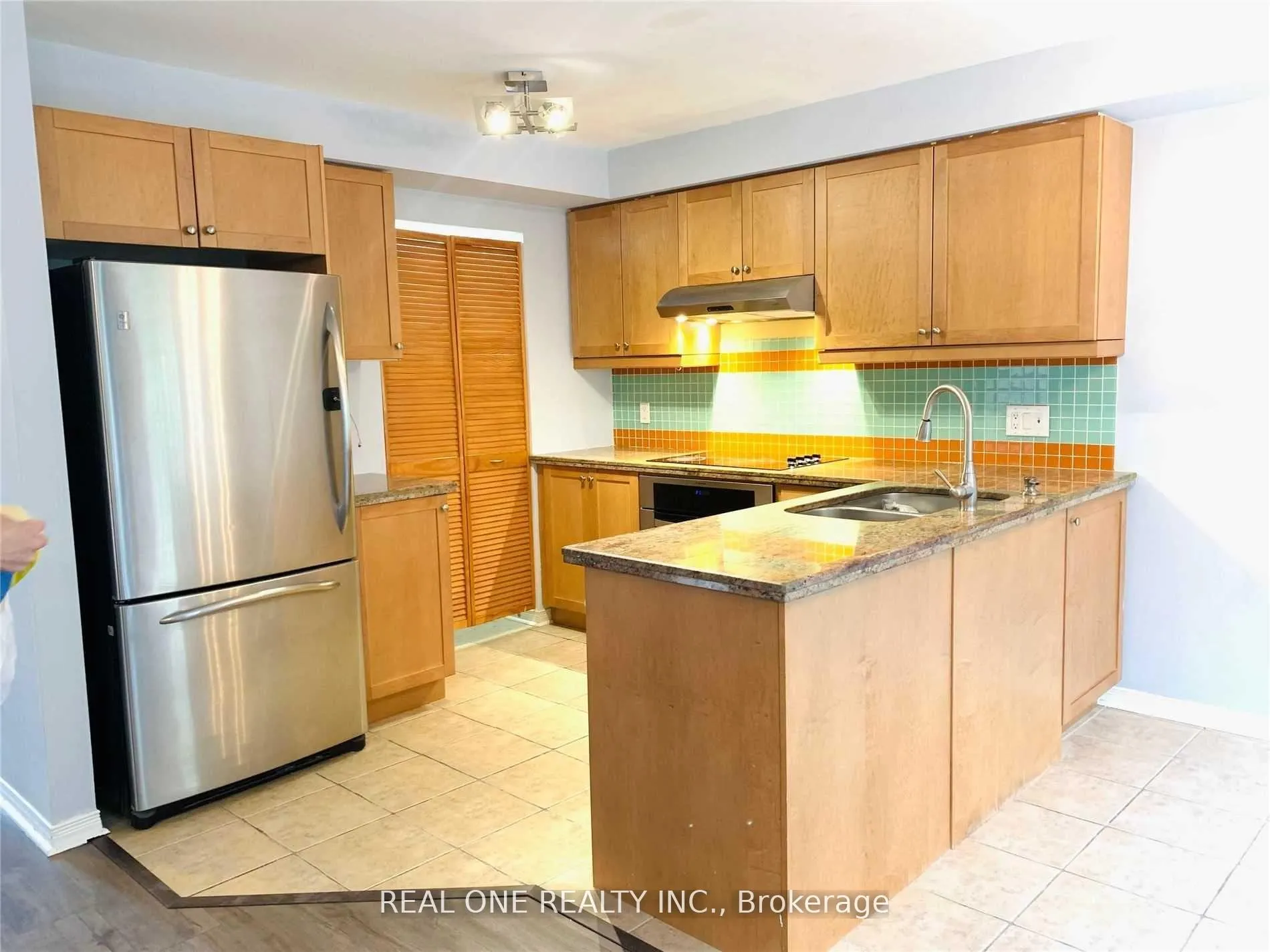 Photo 4 of Unit 49, 1850 Kingston Road, Pickering, Village East — HOMEH