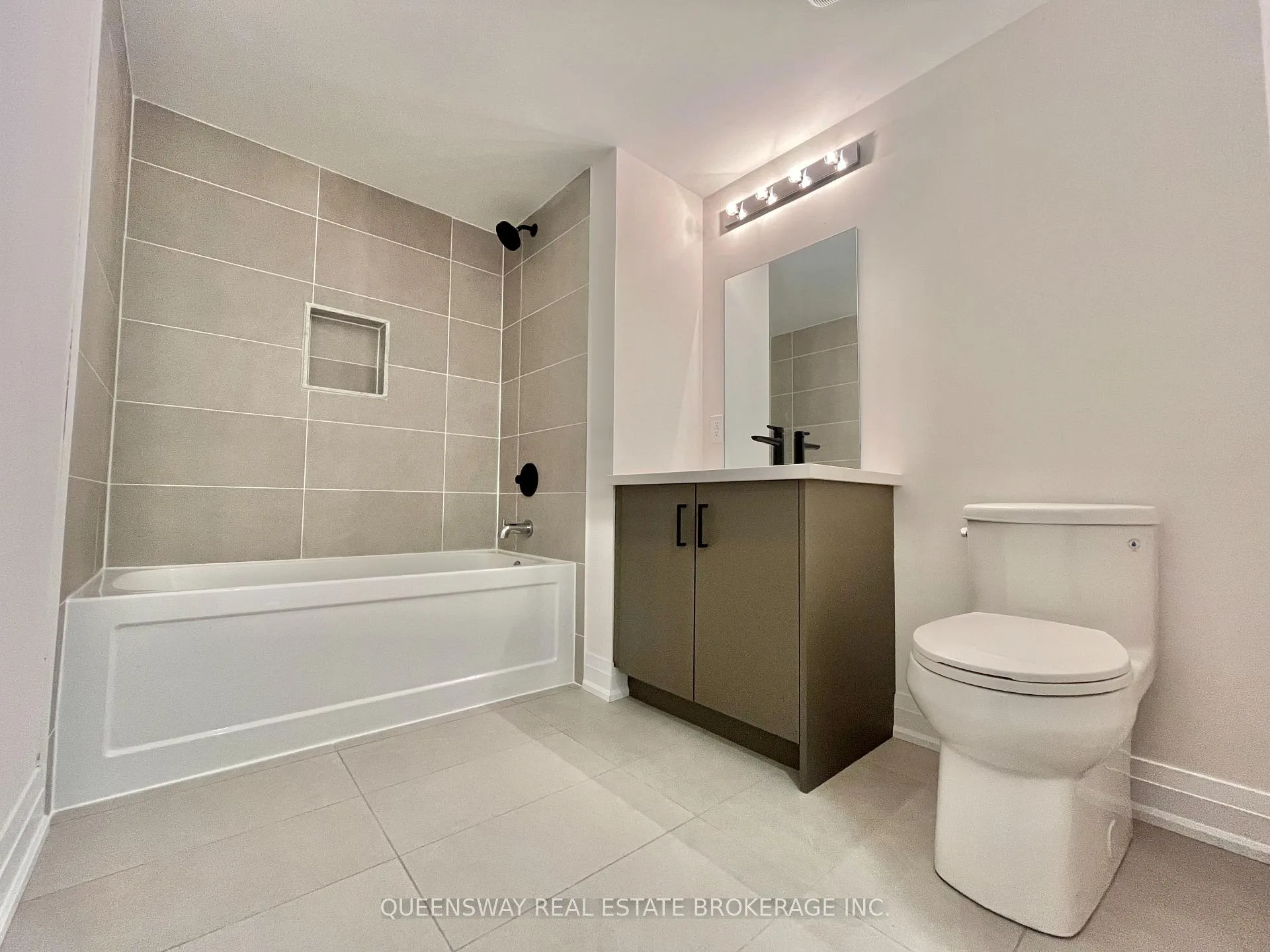 Photo 15 of 83 Marret Lane, Clarington, Newcastle — HOMEH