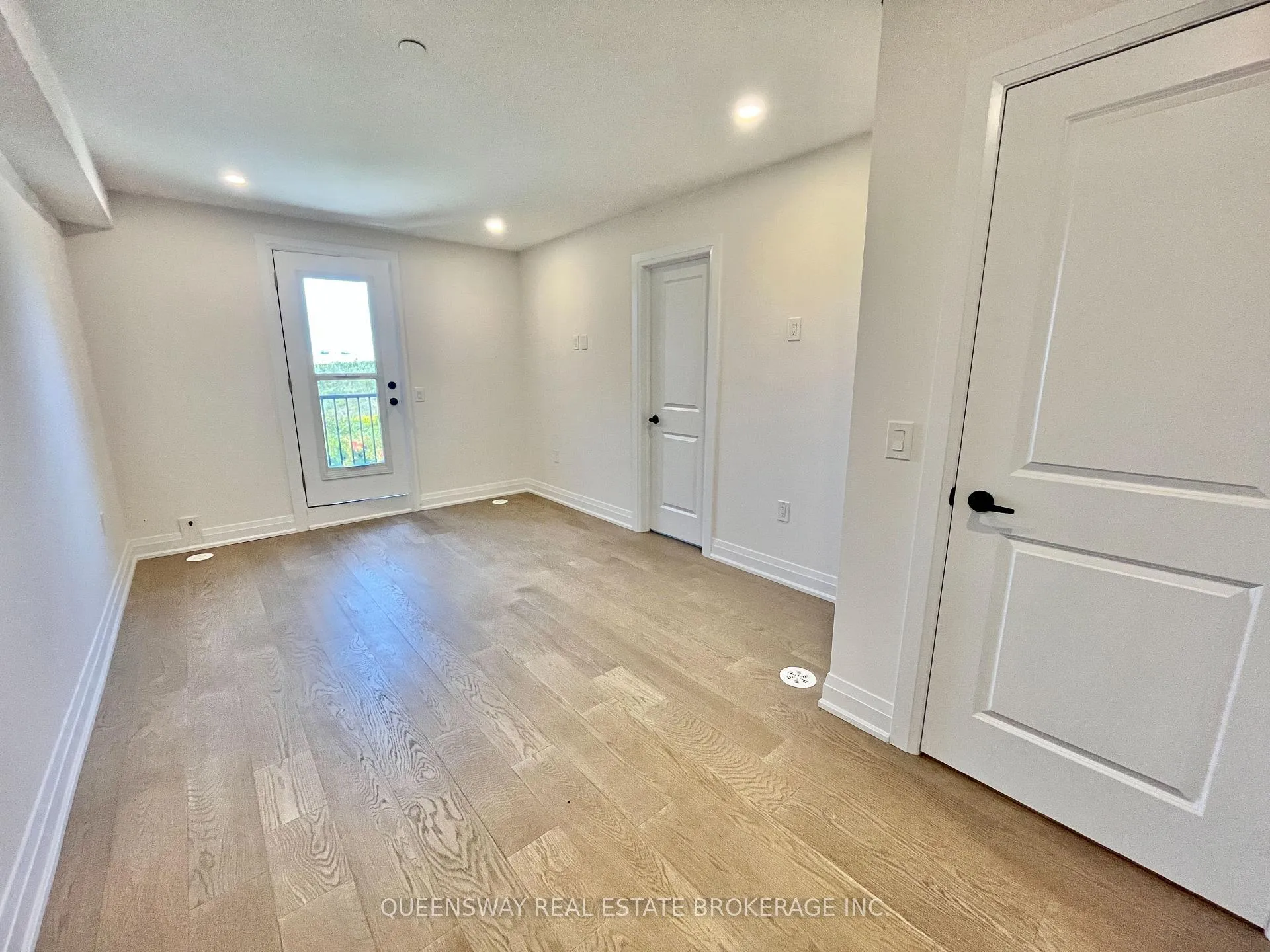 Photo 16 of 83 Marret Lane, Clarington, Newcastle — HOMEH
