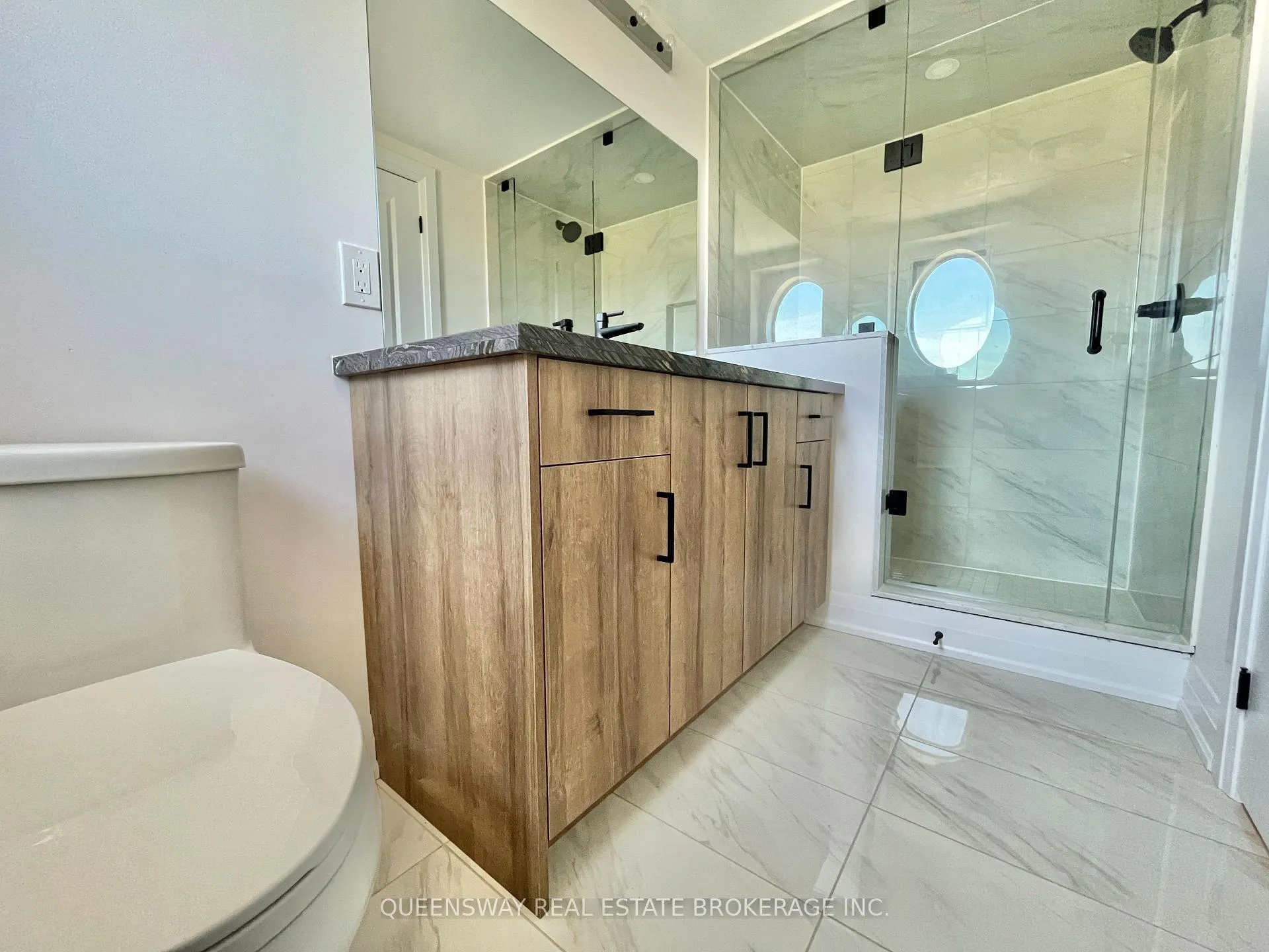 Photo 18 of 83 Marret Lane, Clarington, Newcastle — HOMEH