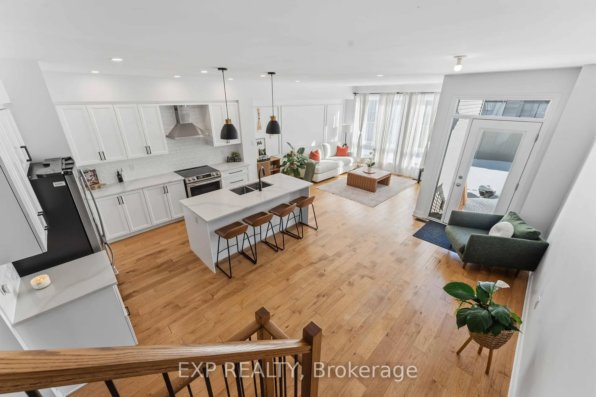 Photo 4 of 838 Clapham Terrace, Ottawa, Stittsville (South) — HOMEH