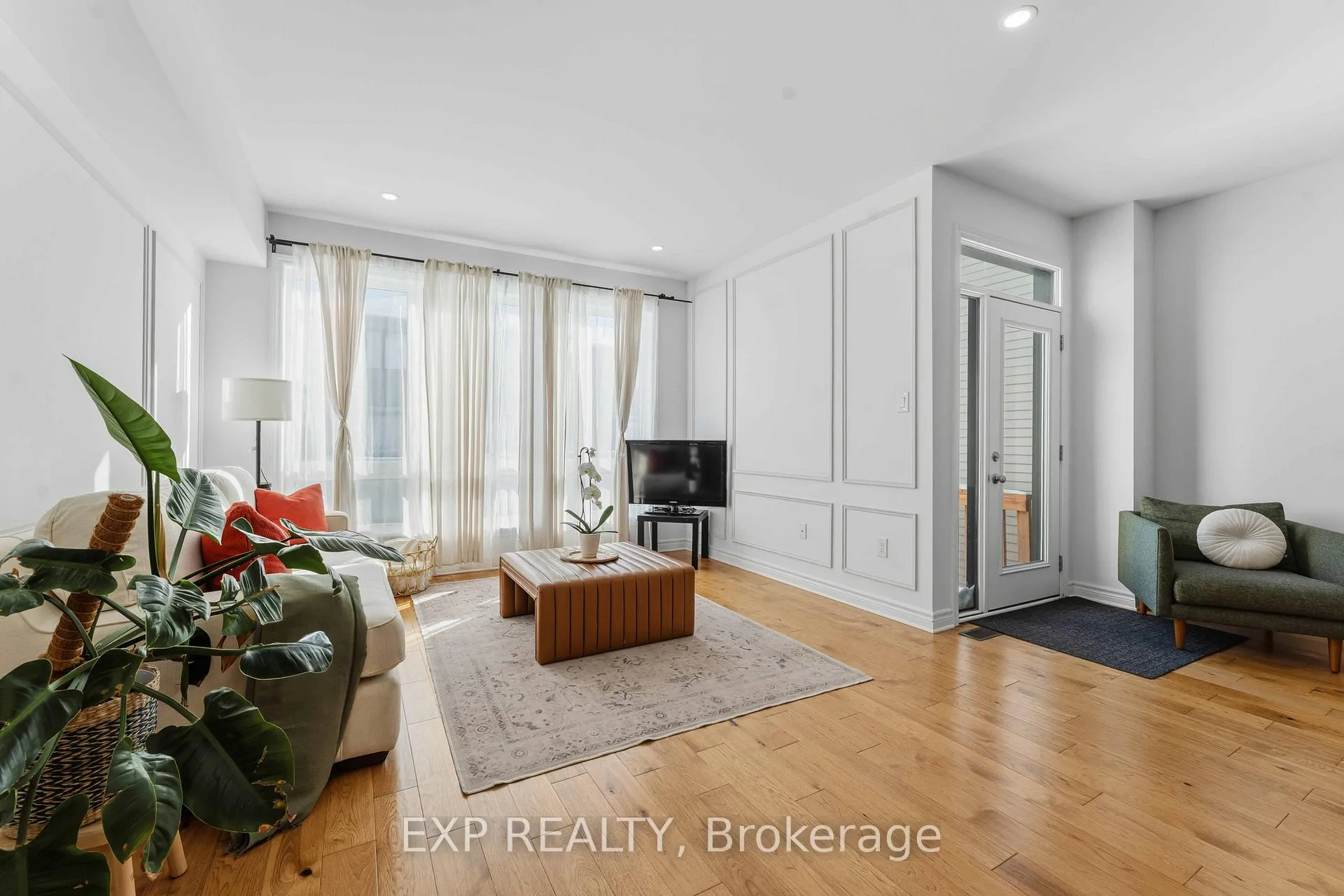 Photo 12 of 838 Clapham Terrace, Ottawa, Stittsville (South) — HOMEH