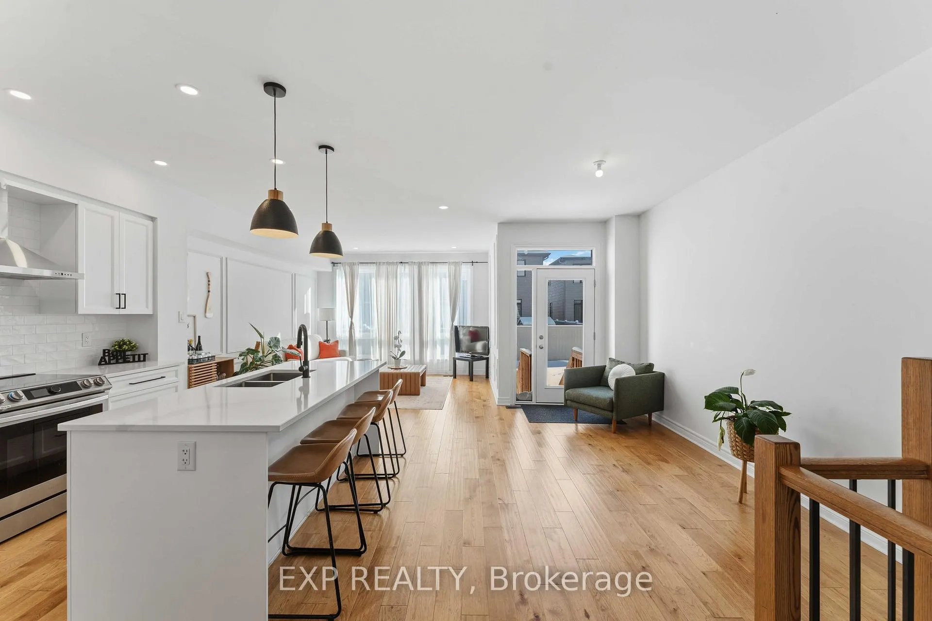 Photo 18 of 838 Clapham Terrace, Ottawa, Stittsville (South) — HOMEH