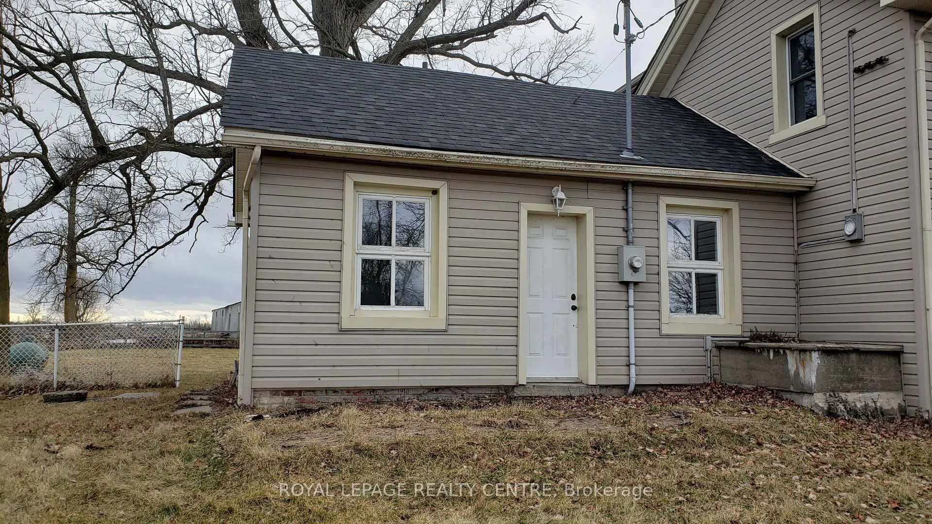 Photo 2 of Unit Unit 1, 12472 Chinguacousy Road, Caledon, Rural Caledon — HOMEH