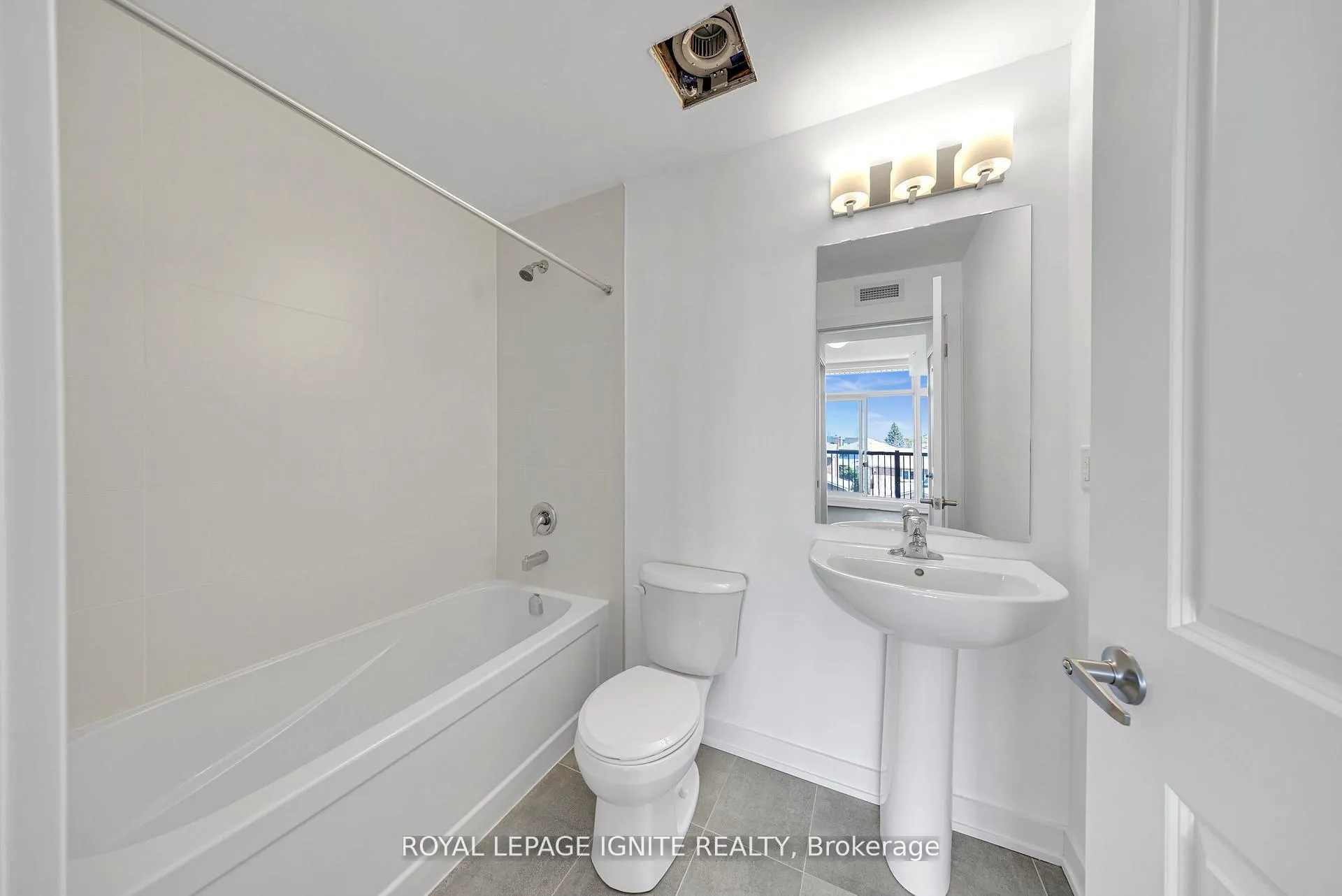 Photo 26 of Unit 27, 188 Angus Drive, Ajax, Central — HOMEH
