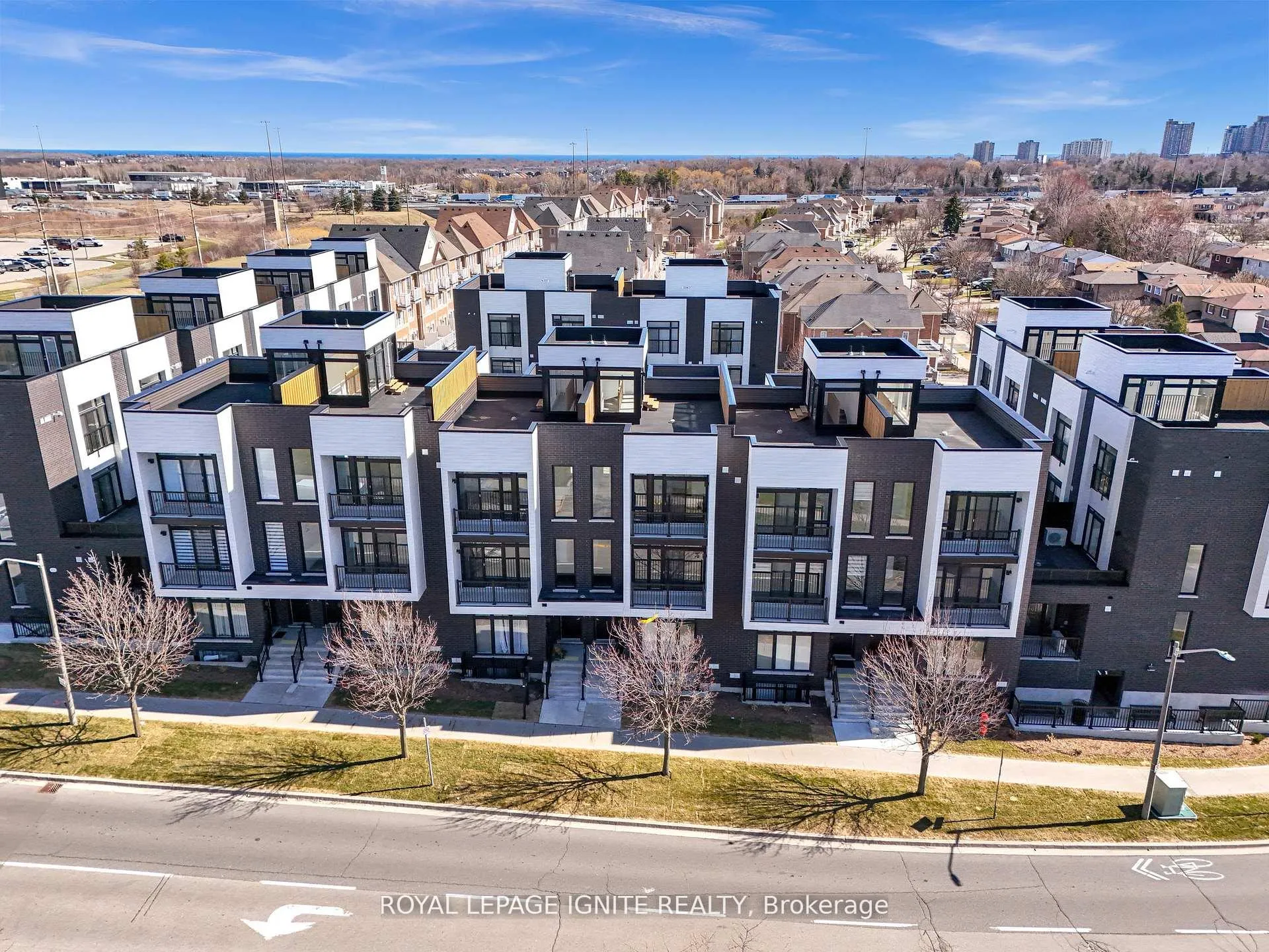 Photo 40 of Unit 27, 188 Angus Drive, Ajax, Central — HOMEH