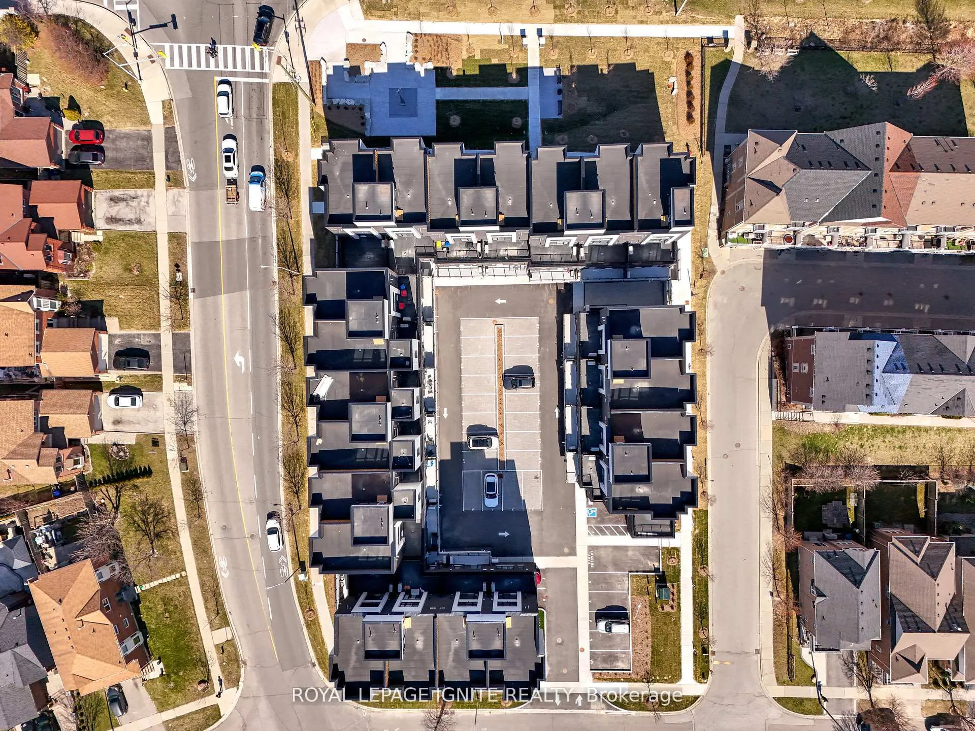 Photo 41 of Unit 27, 188 Angus Drive, Ajax, Central — HOMEH