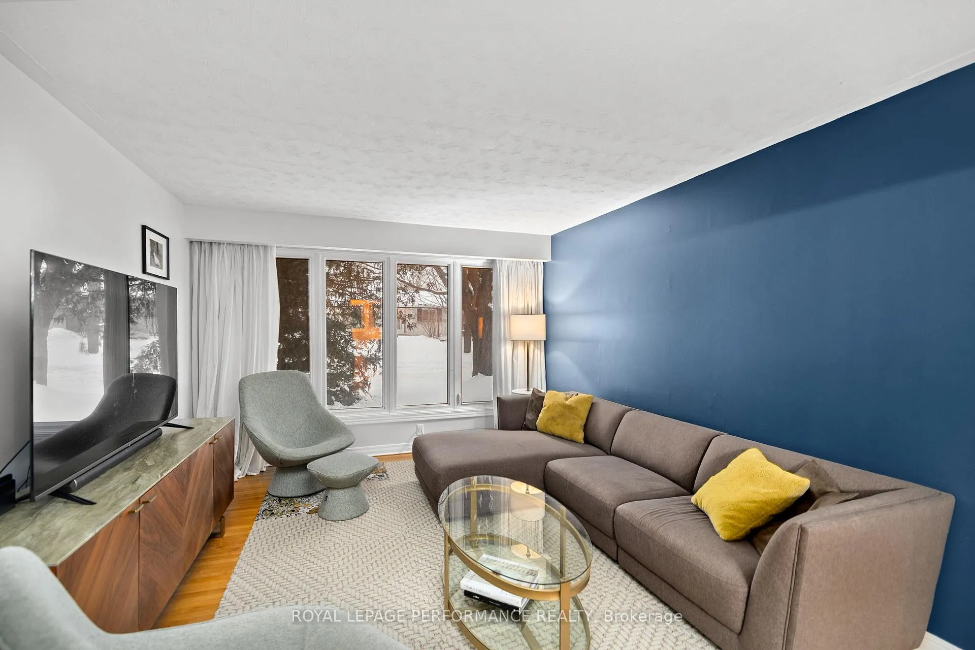 Photo 12 of 39 Fielding Court, Ottawa, Riverside Park South — HOMEH
