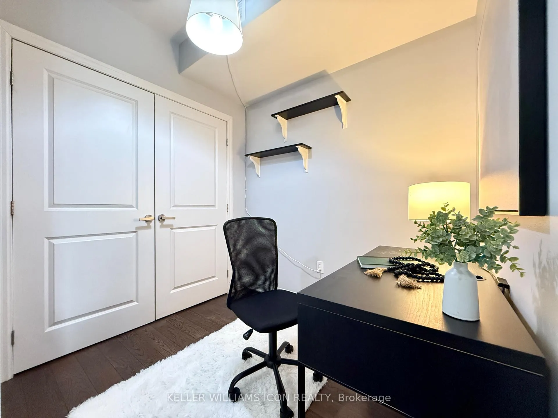 Photo 10 of Unit 801, 90 Landry Street, Ottawa, Vanier — HOMEH