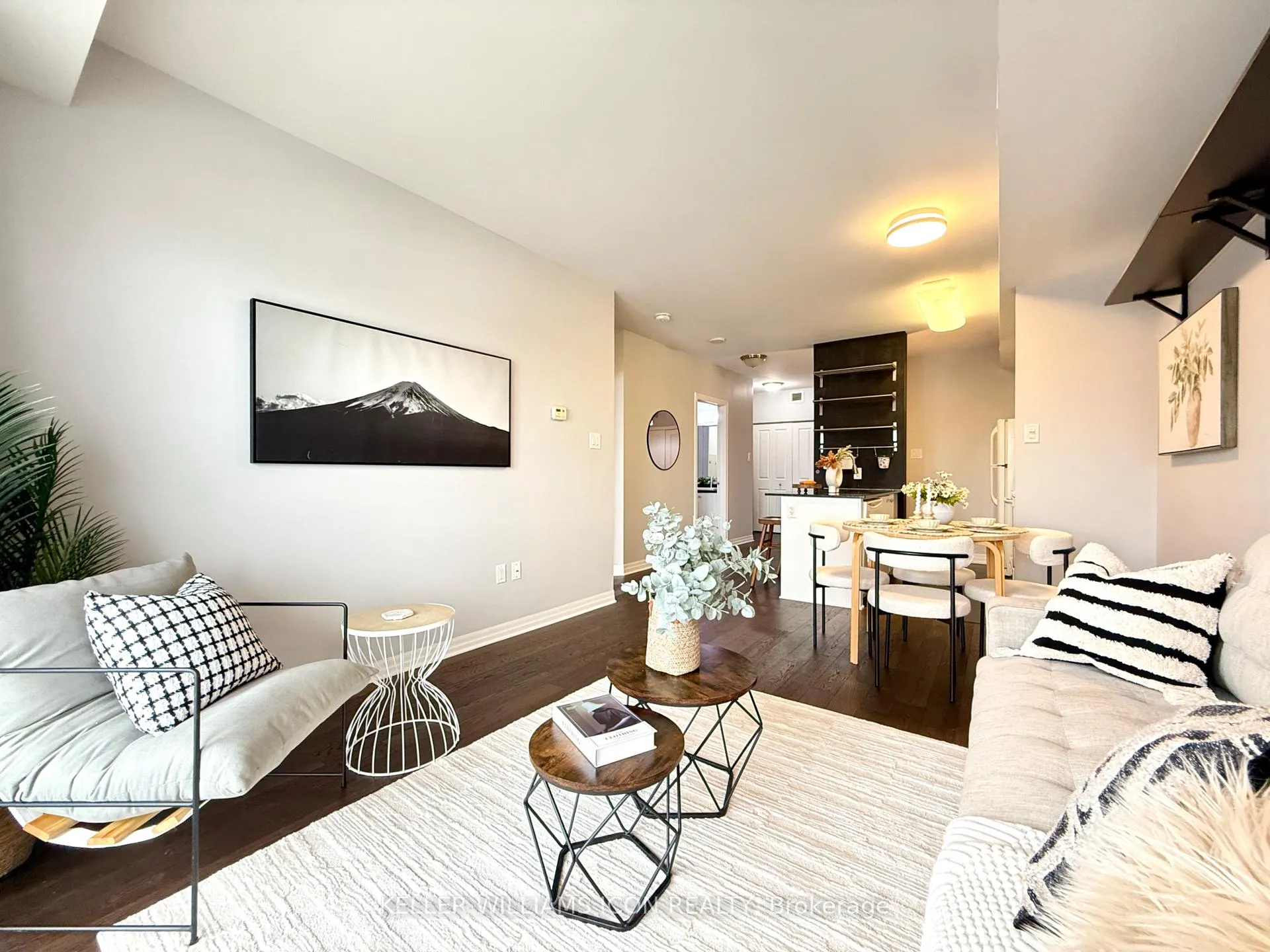Photo 14 of Unit 801, 90 Landry Street, Ottawa, Vanier — HOMEH