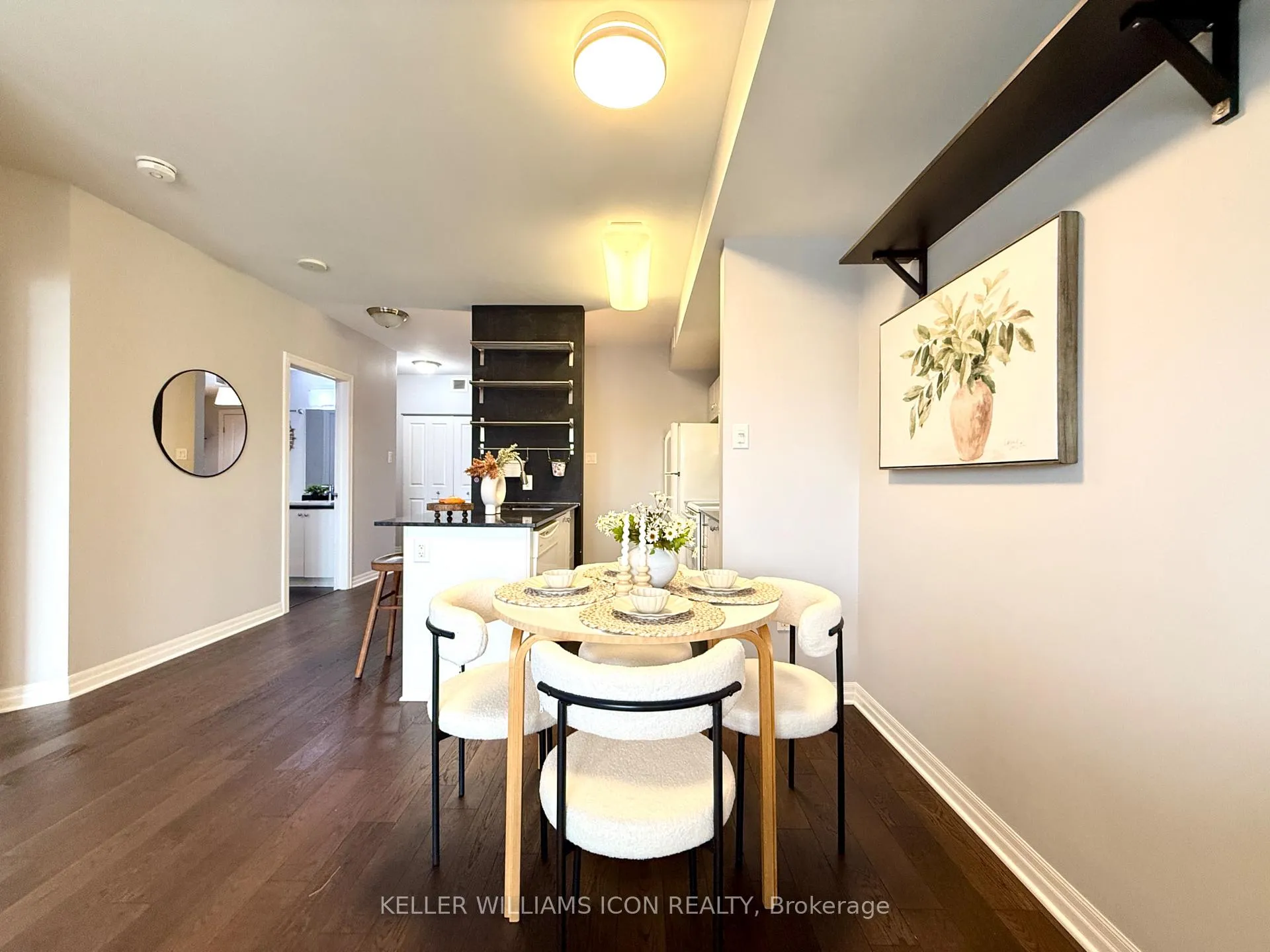 Photo 15 of Unit 801, 90 Landry Street, Ottawa, Vanier — HOMEH
