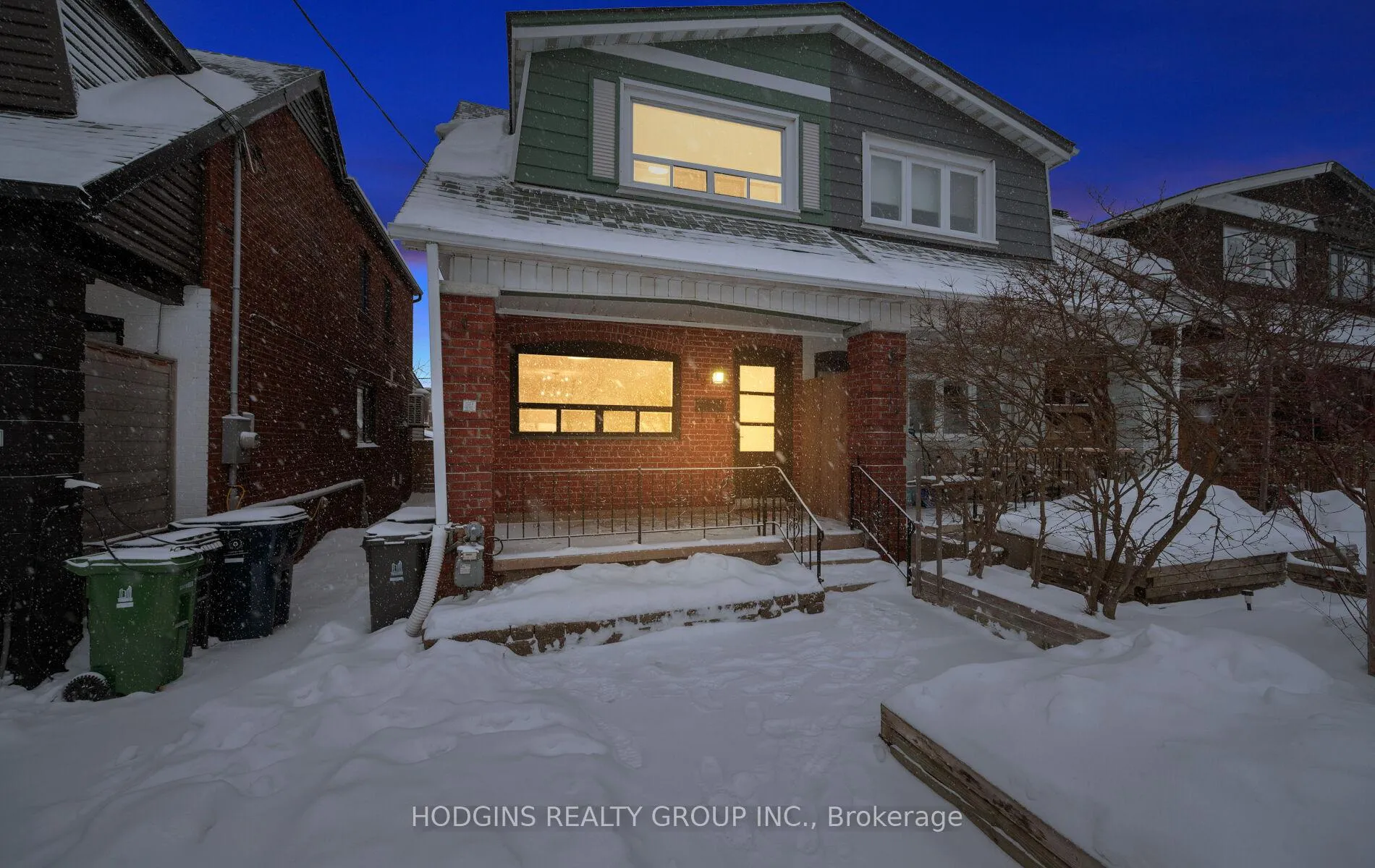 Photo 4 of 42 Durant Avenue, Toronto, Danforth Village-East York — HOMEH
