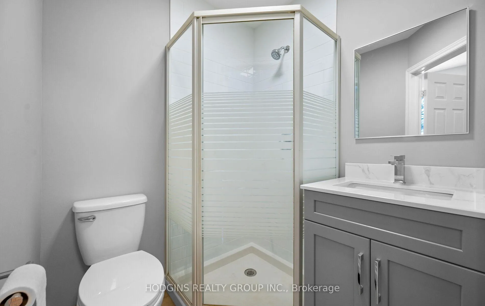 Photo 17 of 42 Durant Avenue, Toronto, Danforth Village-East York — HOMEH
